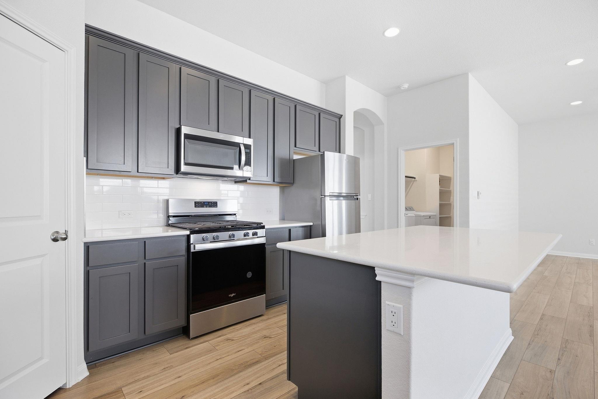 8648  Wellspring Loop, photo 10