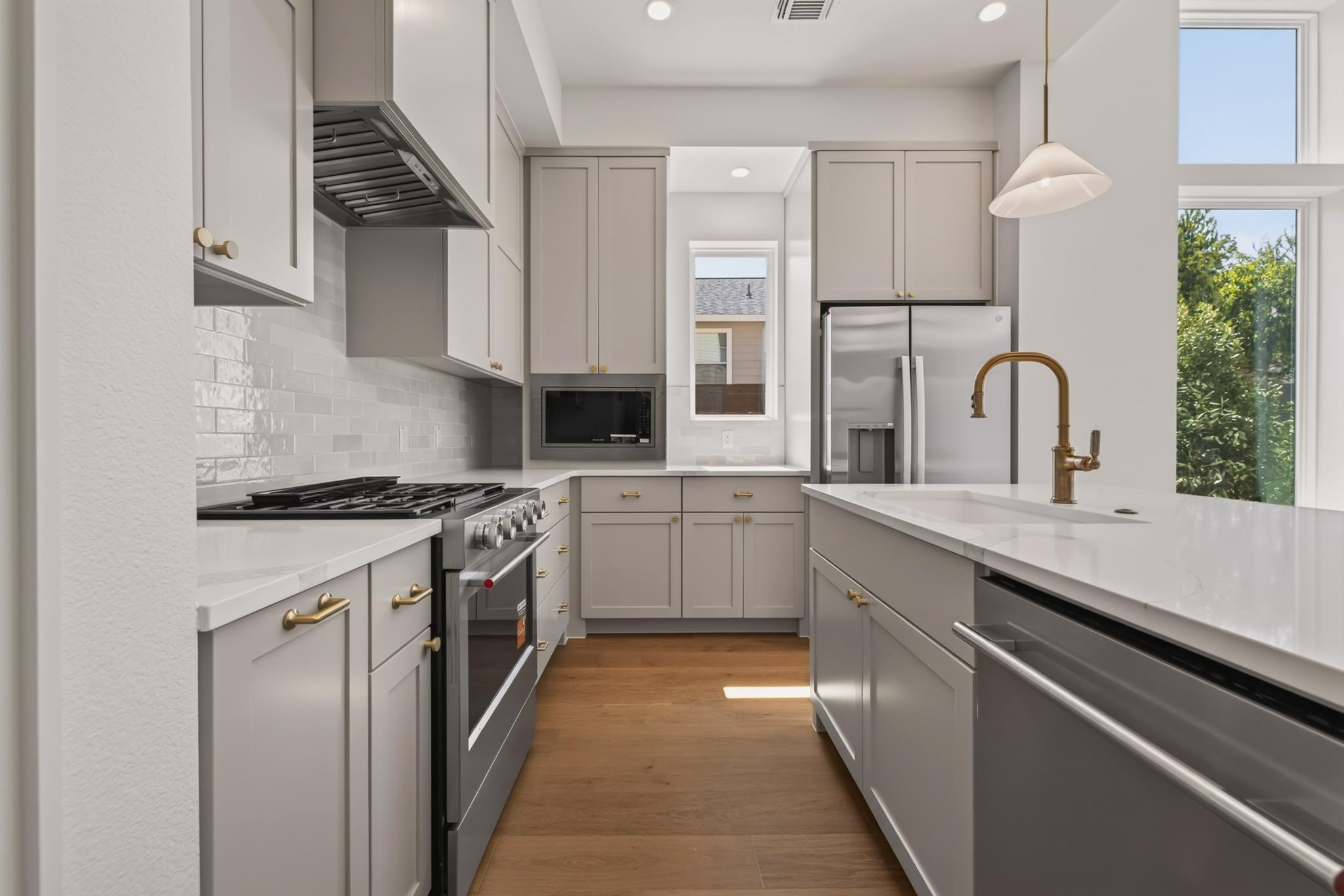 1410  Perez St  #1, photo 5