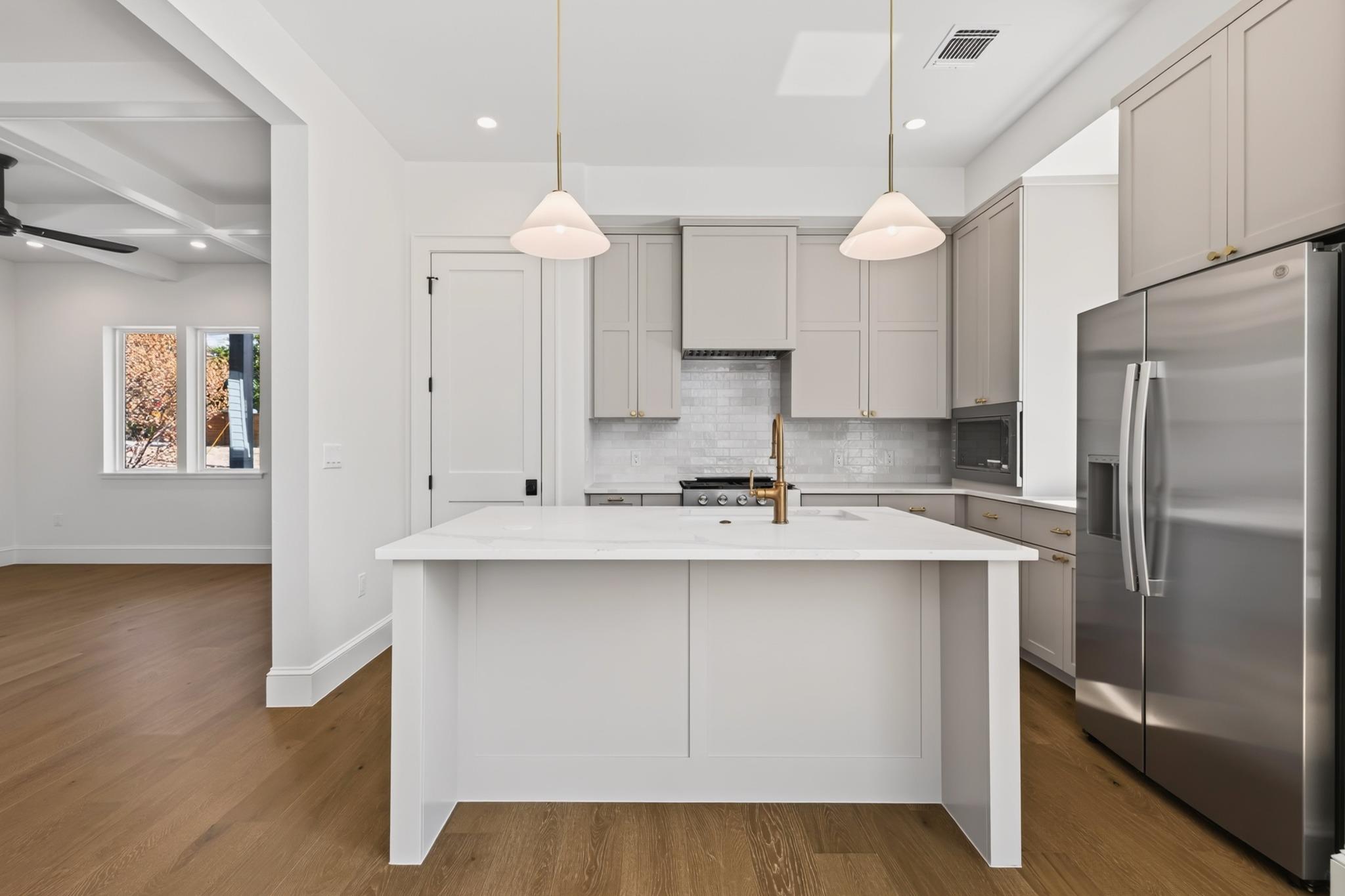 1410  Perez St  #1, photo 8