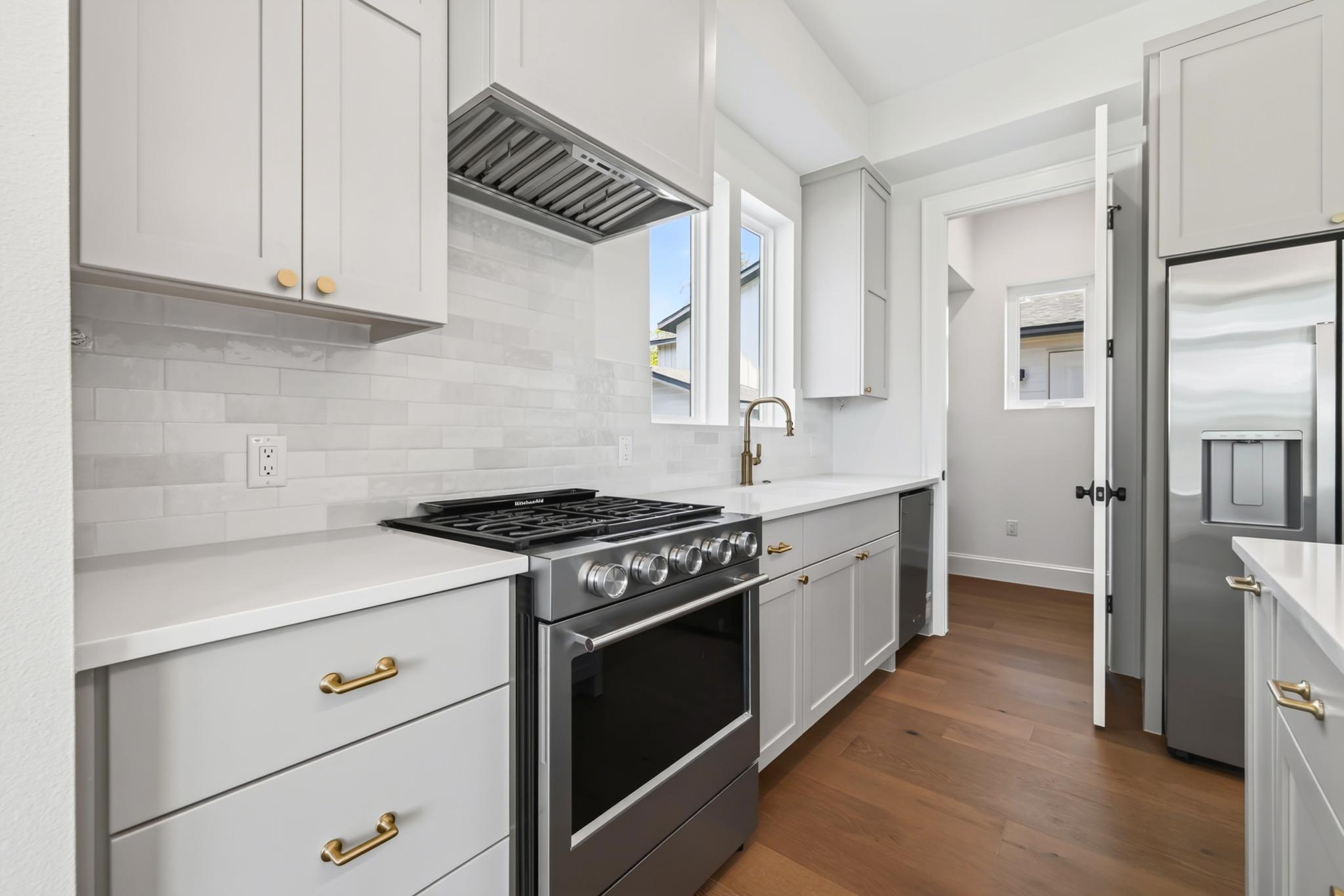1410  Perez St  #2, photo 6