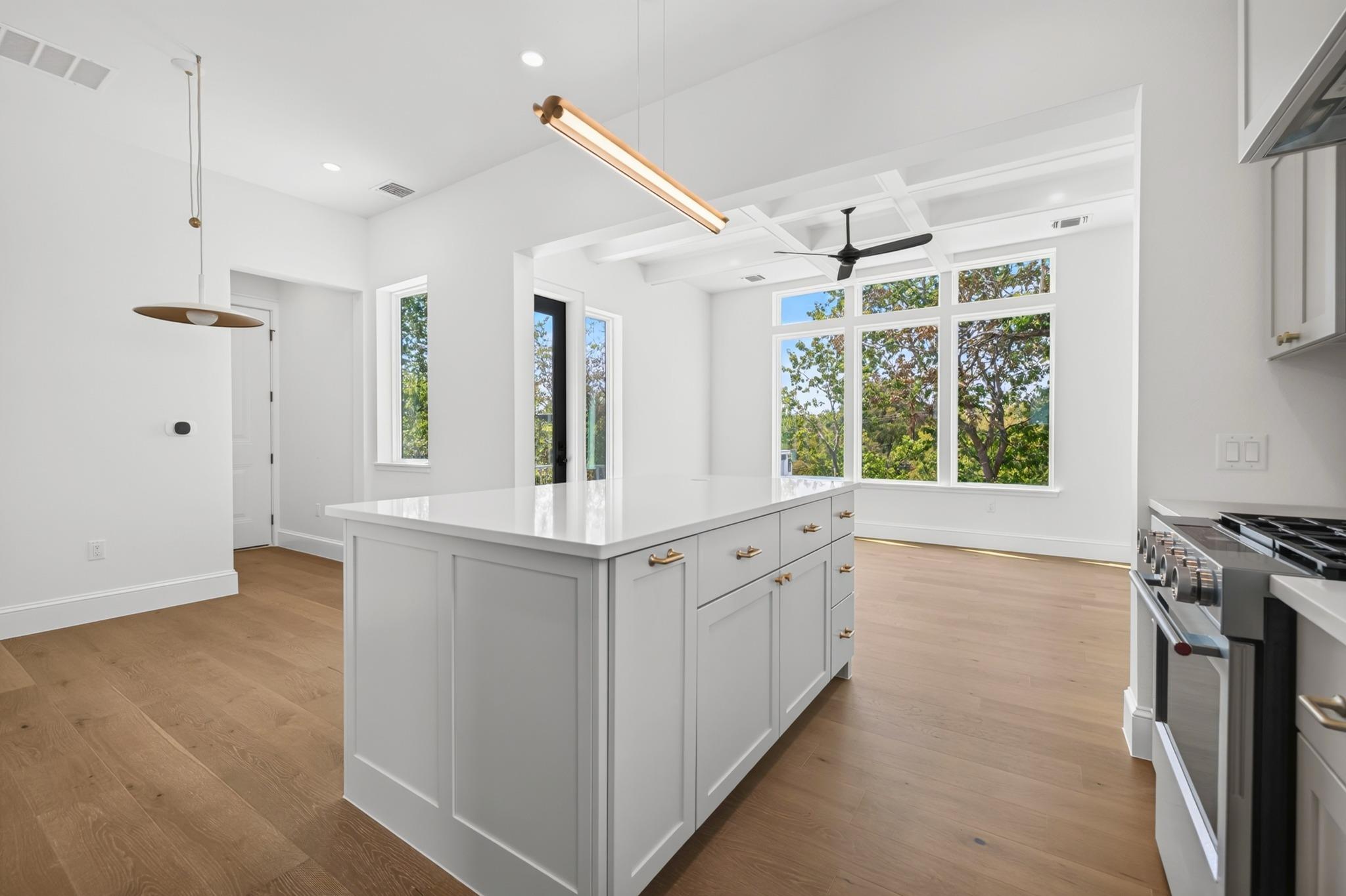 1410  Perez St  #2, photo 9