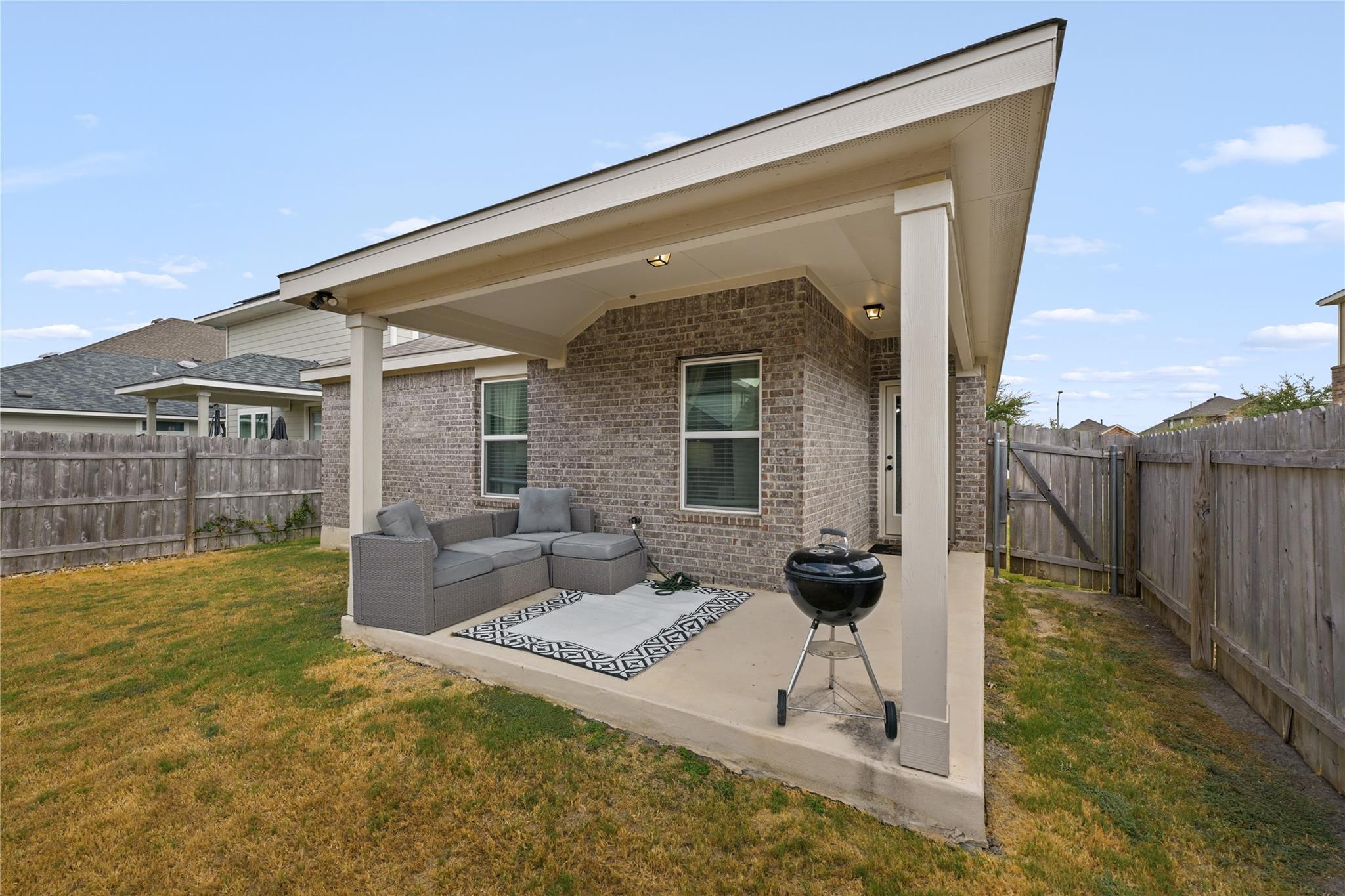 17100  Alturas Ave, photo 3