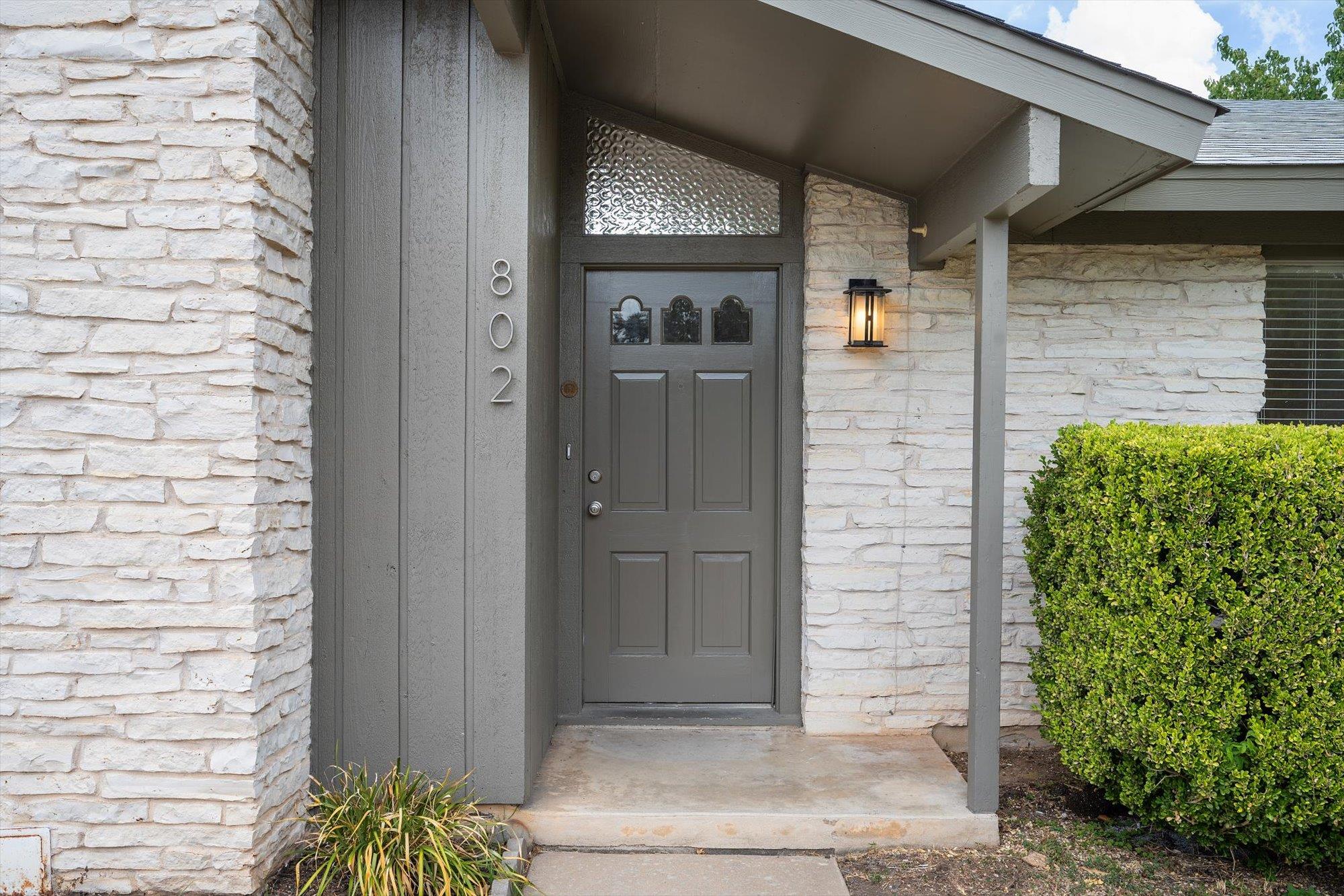 802  Riddlewood Dr, photo 8