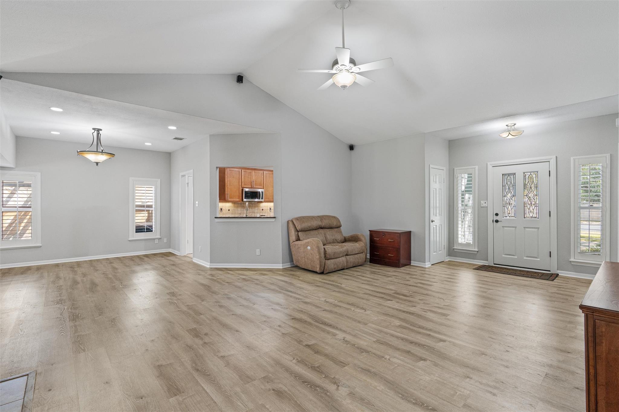 5802  Abilene Trl, photo 6