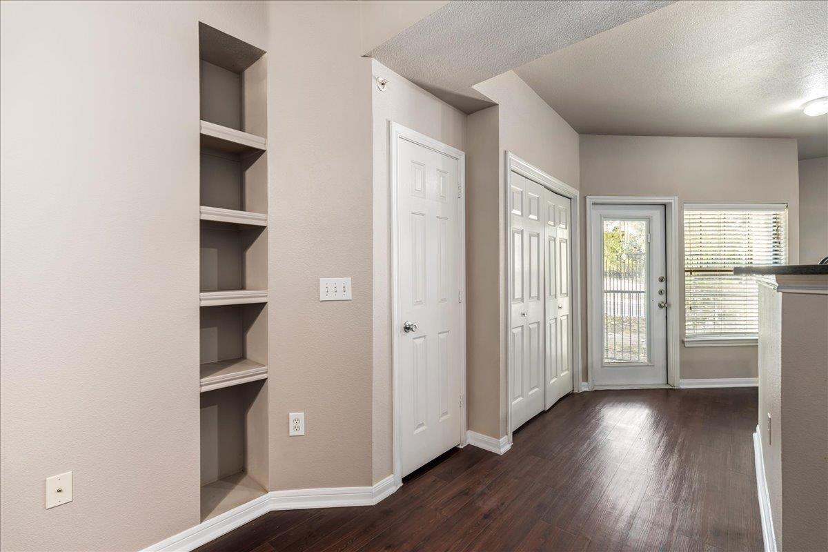 2320  Gracy Farms Ln  #414, photo 6