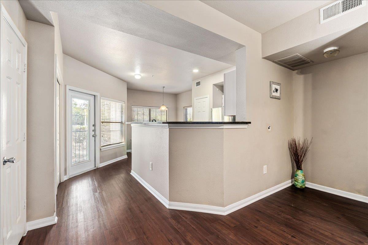 2320  Gracy Farms Ln  #414, photo 7