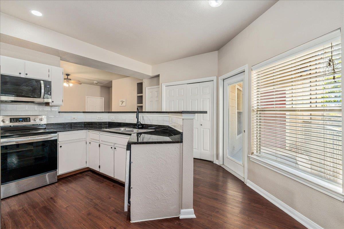 2320  Gracy Farms Ln  #414, photo 8