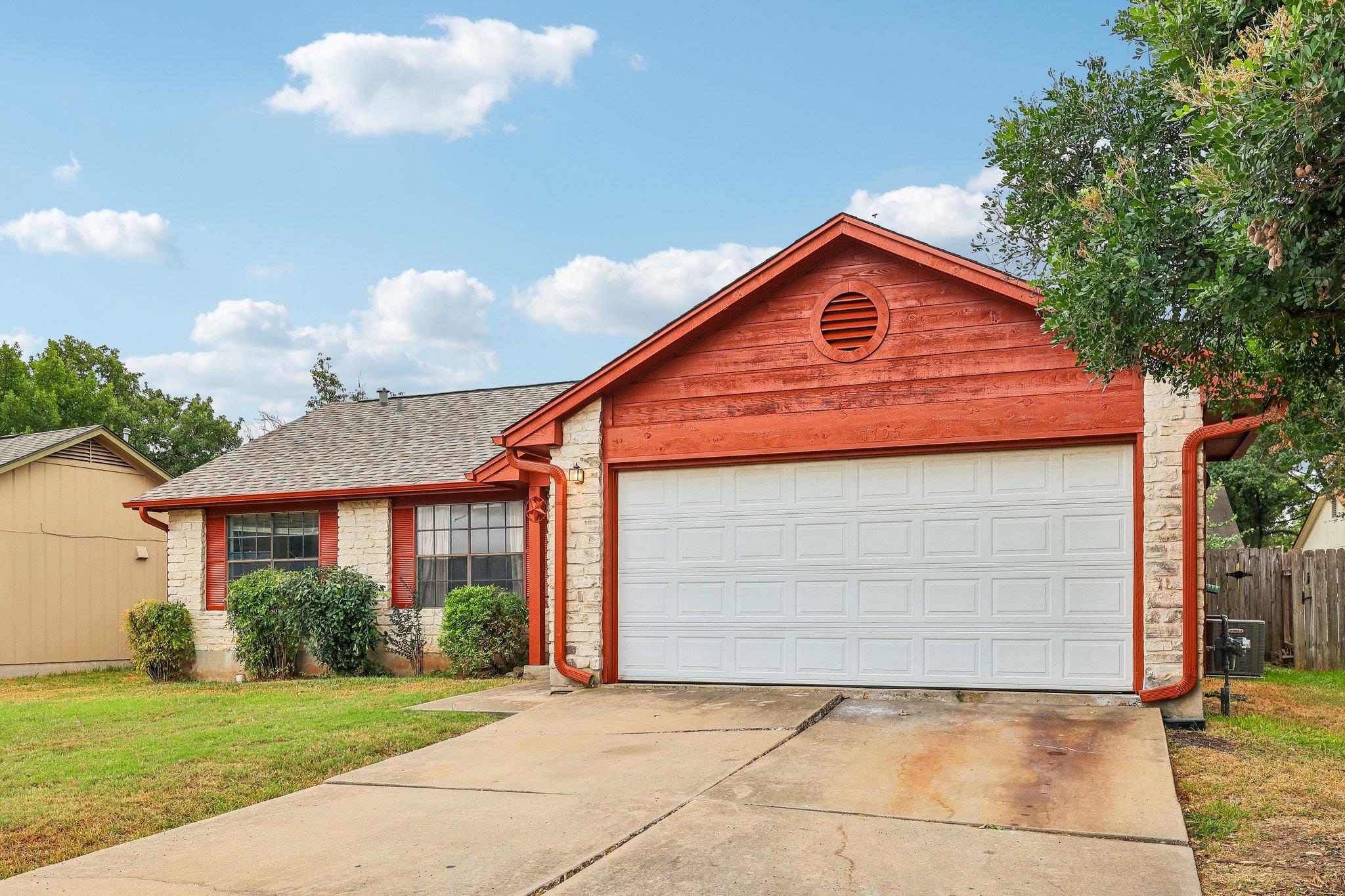 1705  Primrose Trl, photo 2