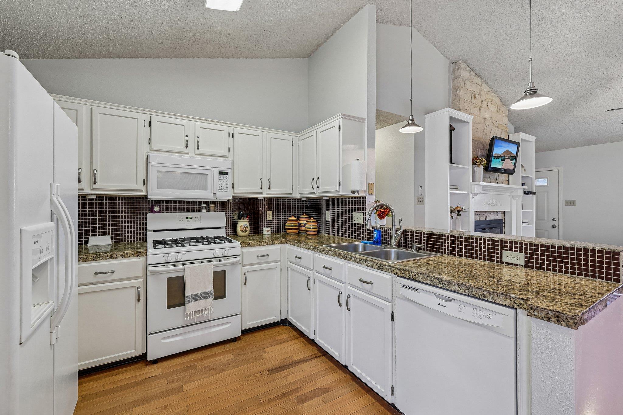 1705  Primrose Trl, photo 10