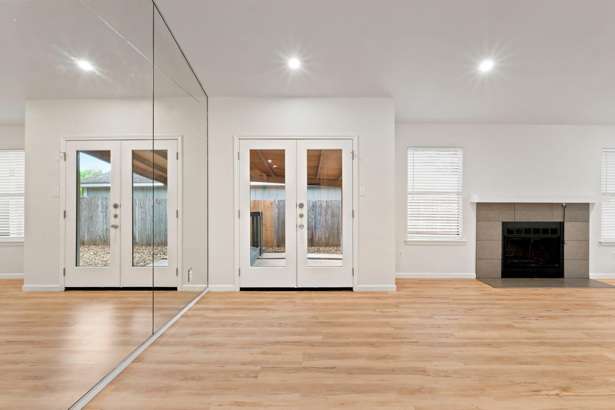 12323  Emery Oaks Rd, photo 9