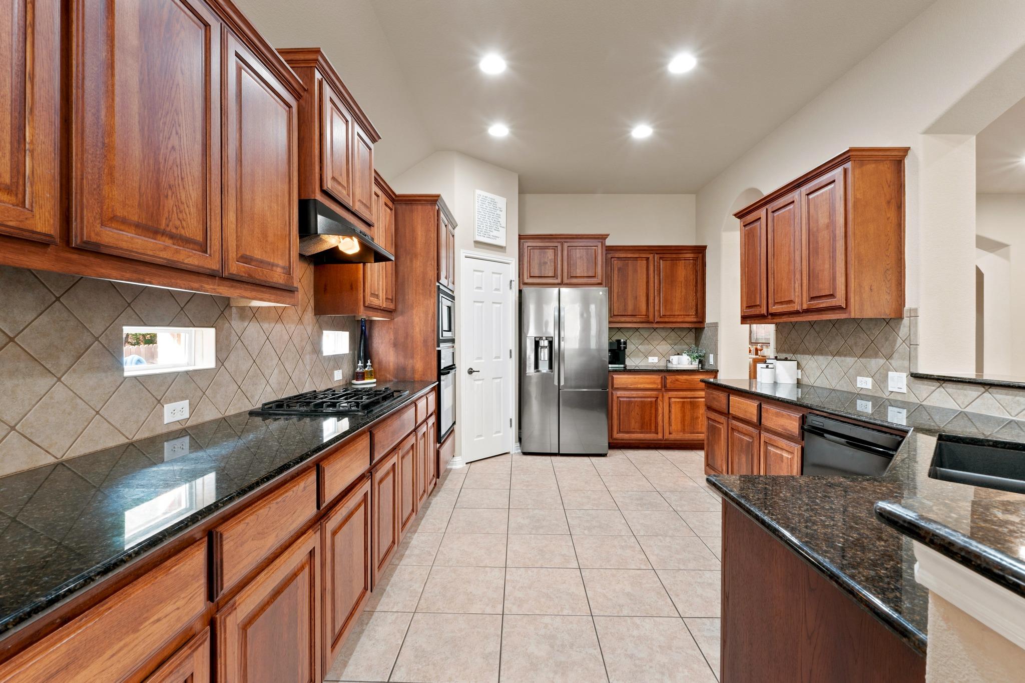 808  Canyon Springs Dr, photo 8