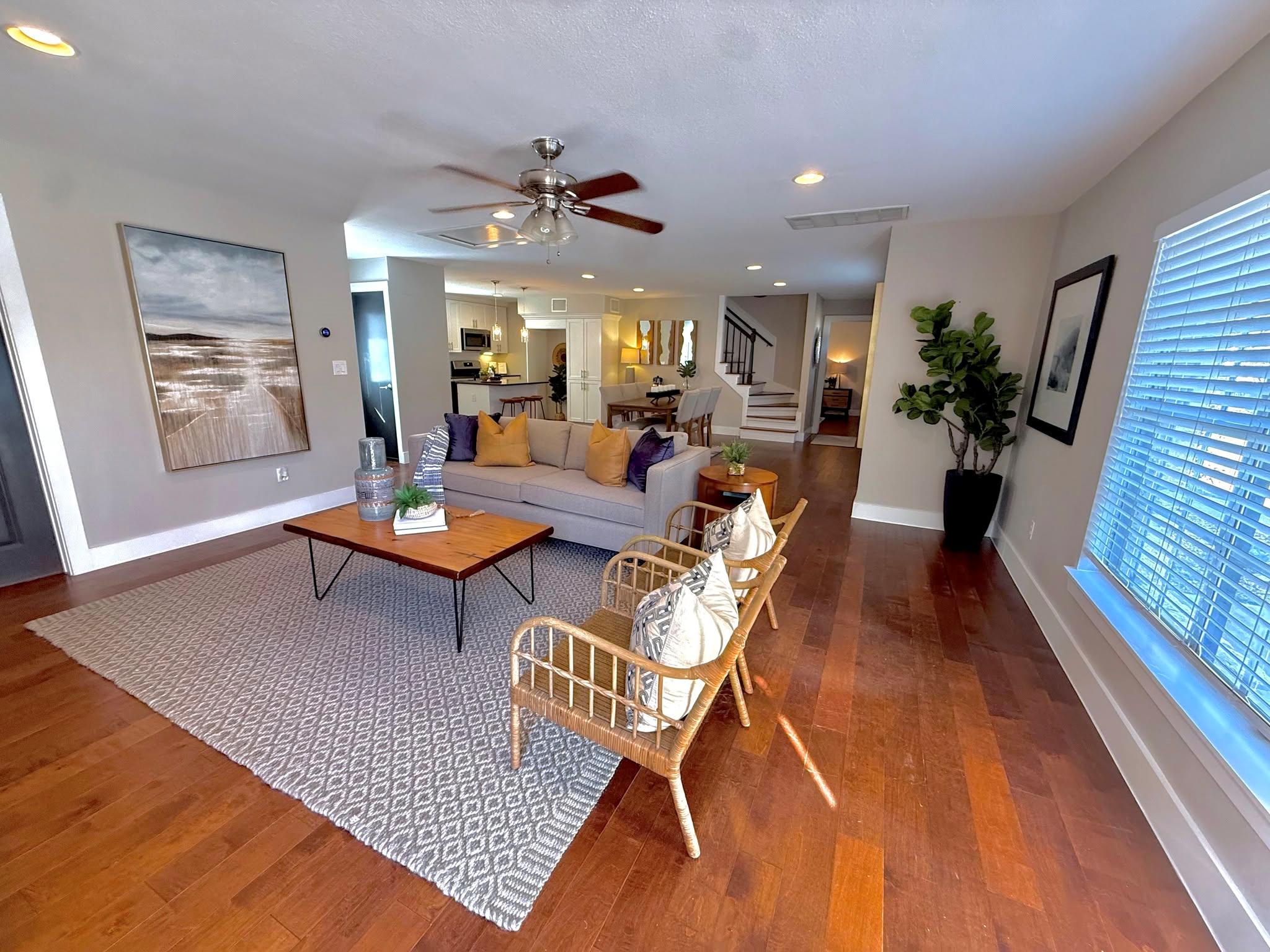 3001  Maplelawn Cir, photo 4