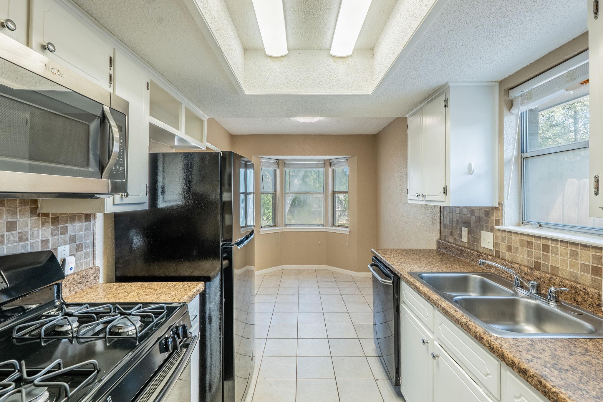 5628  Wagon Train Rd, photo 8