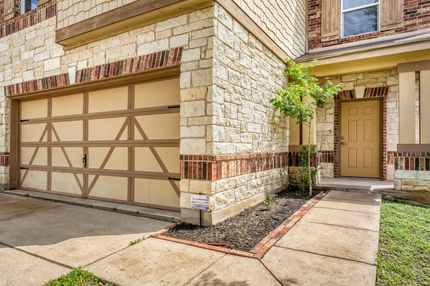 11209  Drumellan St, photo 2