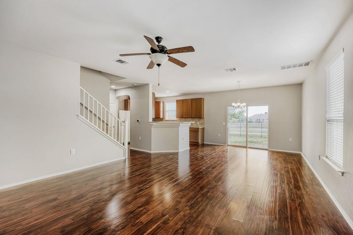 11209  Drumellan St, photo 6