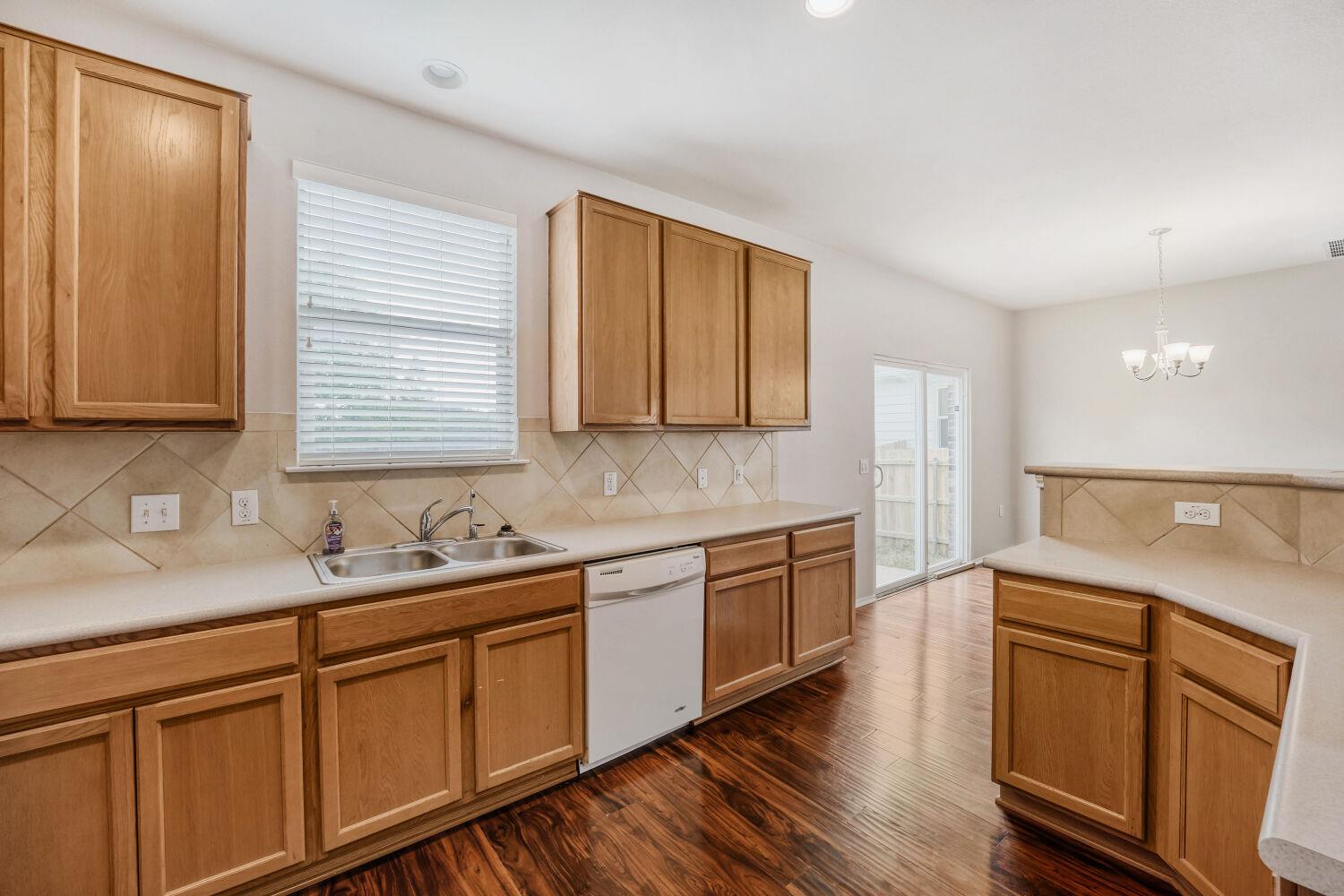 11209  Drumellan St, photo 10