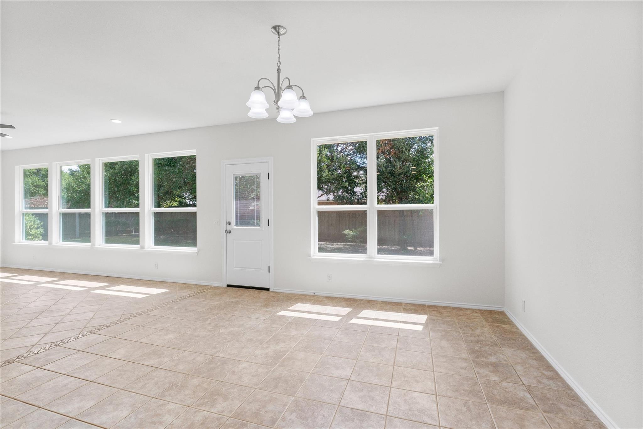1501  Bedouin Ct, photo 7
