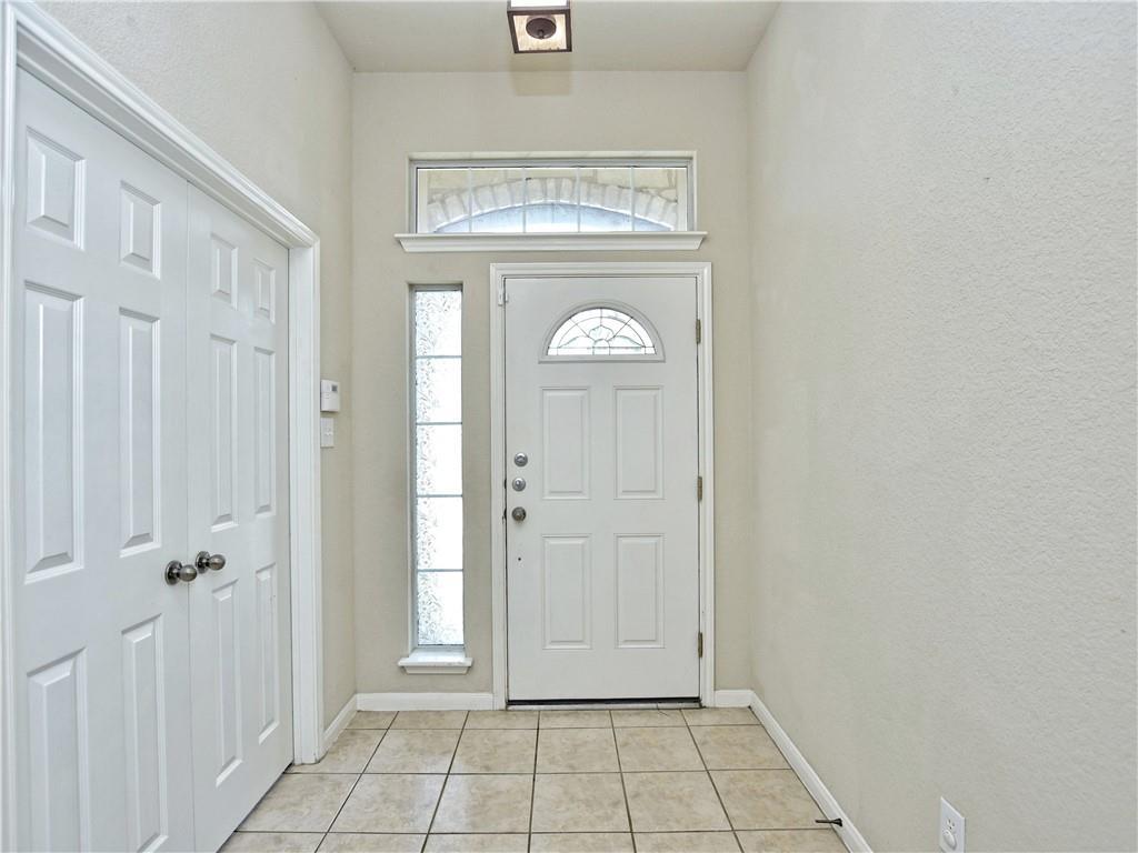 203  Newport Landing Pl, photo 3