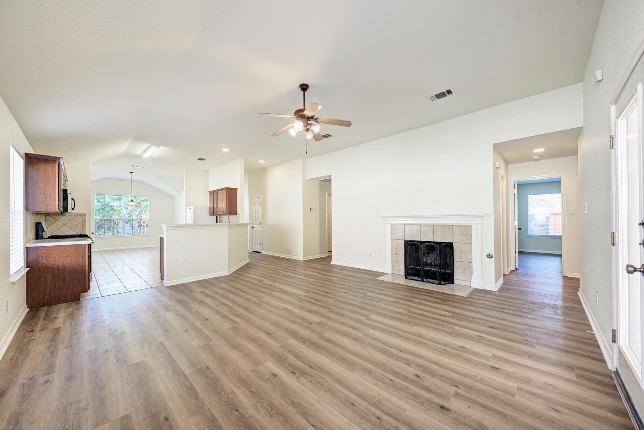 203  Newport Landing Pl, photo 5