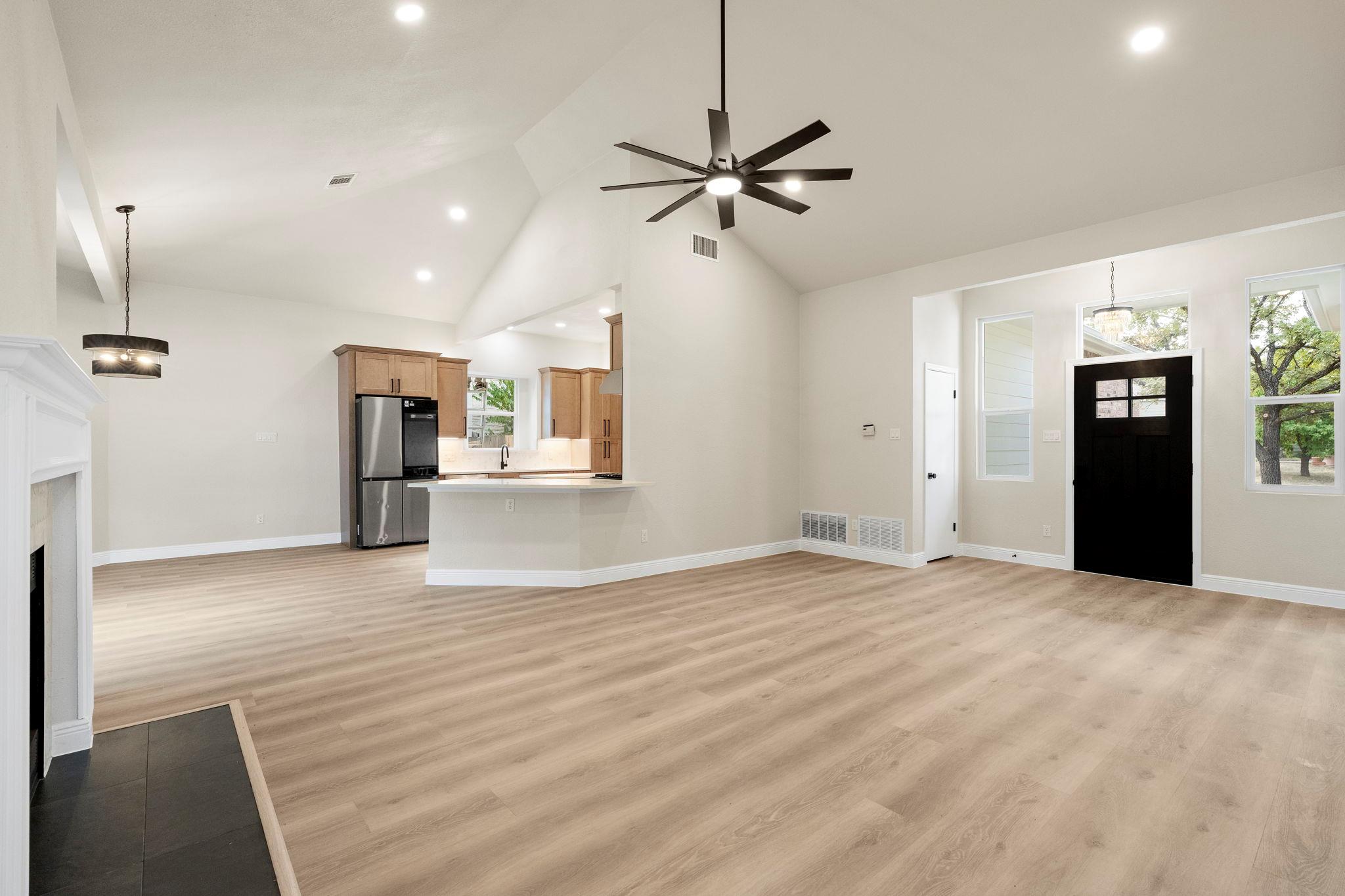 14611  Sandy Side Dr, photo 3