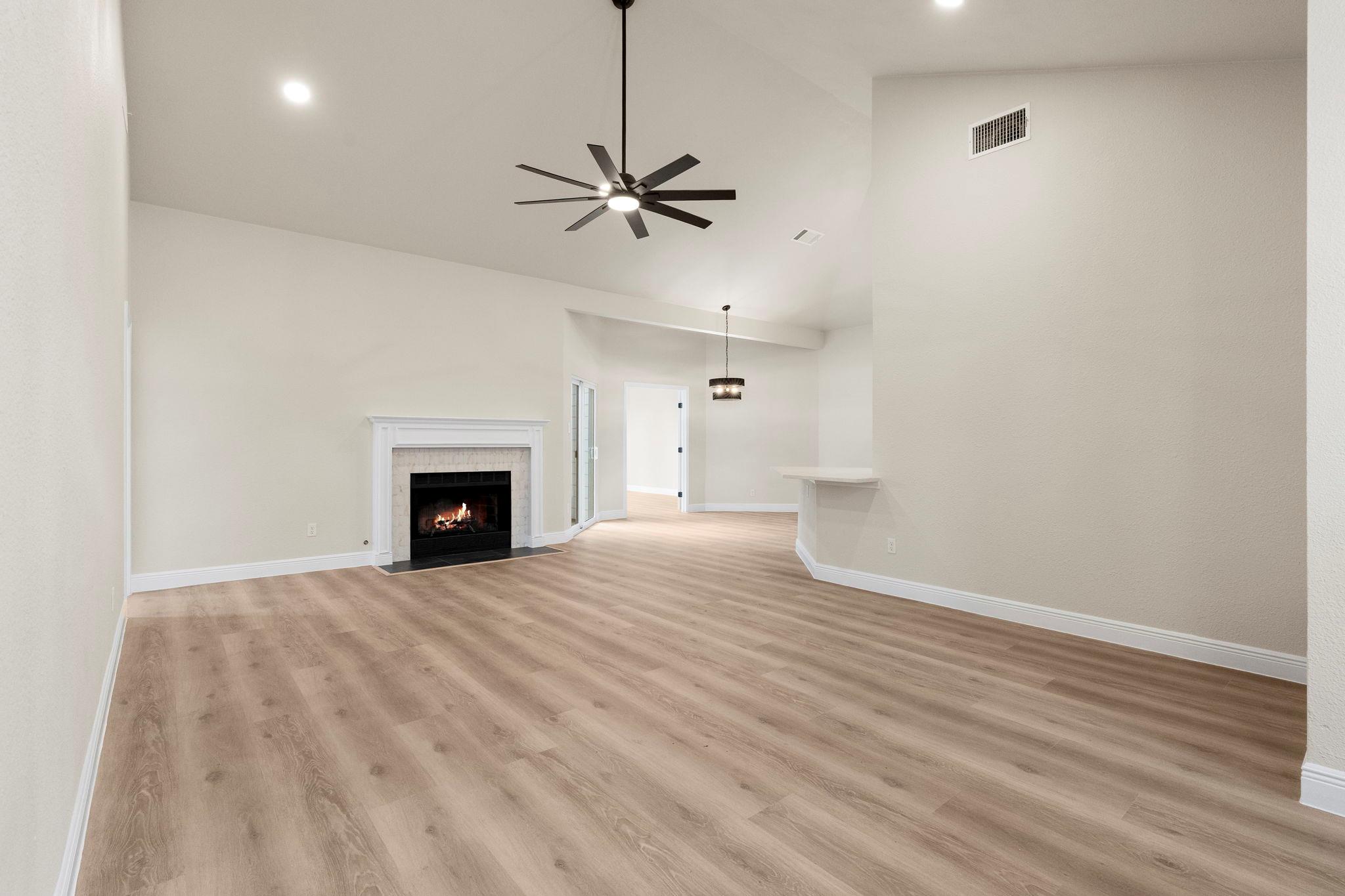 14611  Sandy Side Dr, photo 4