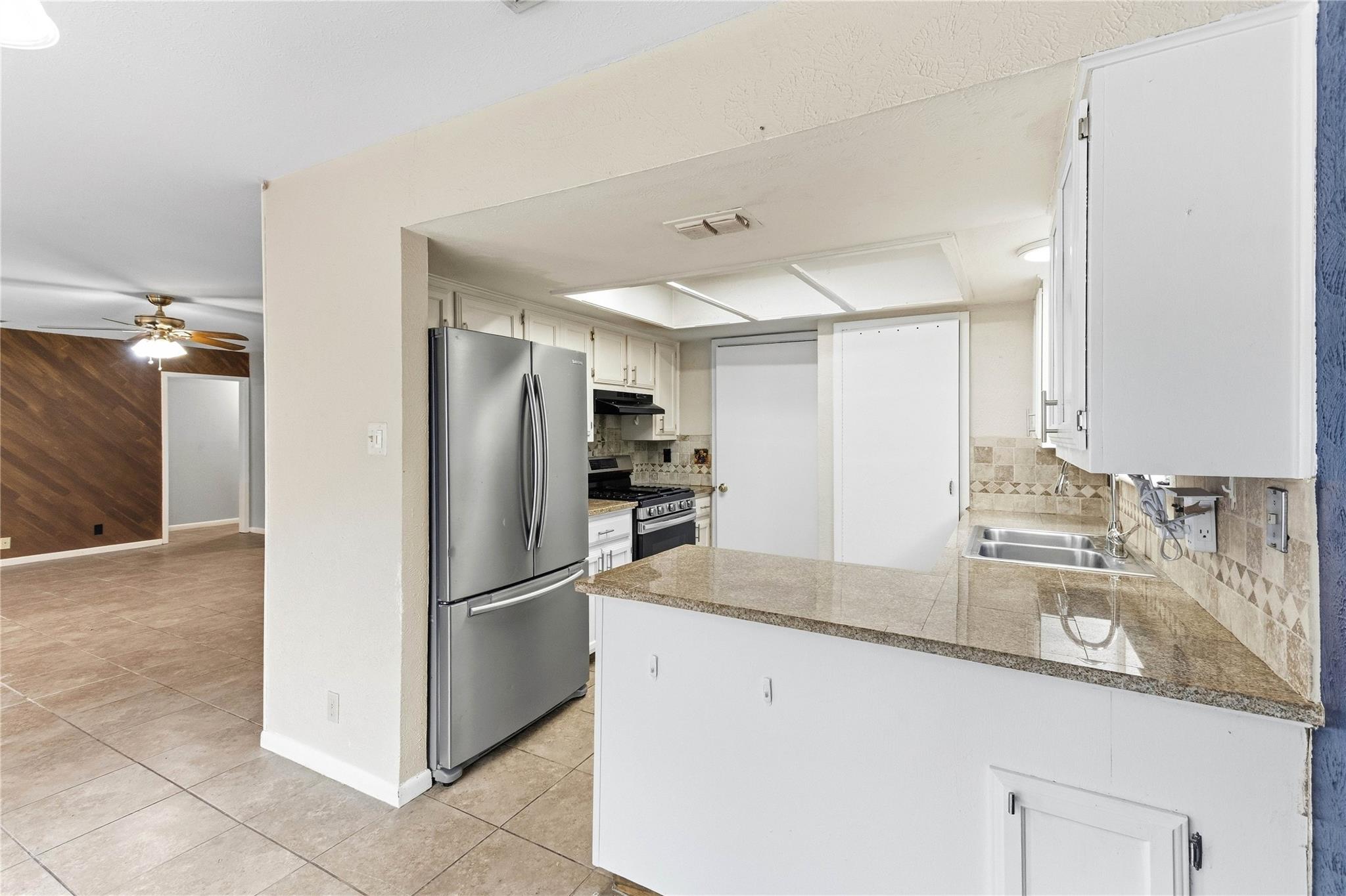 6103  Smith Oak Trl, photo 11