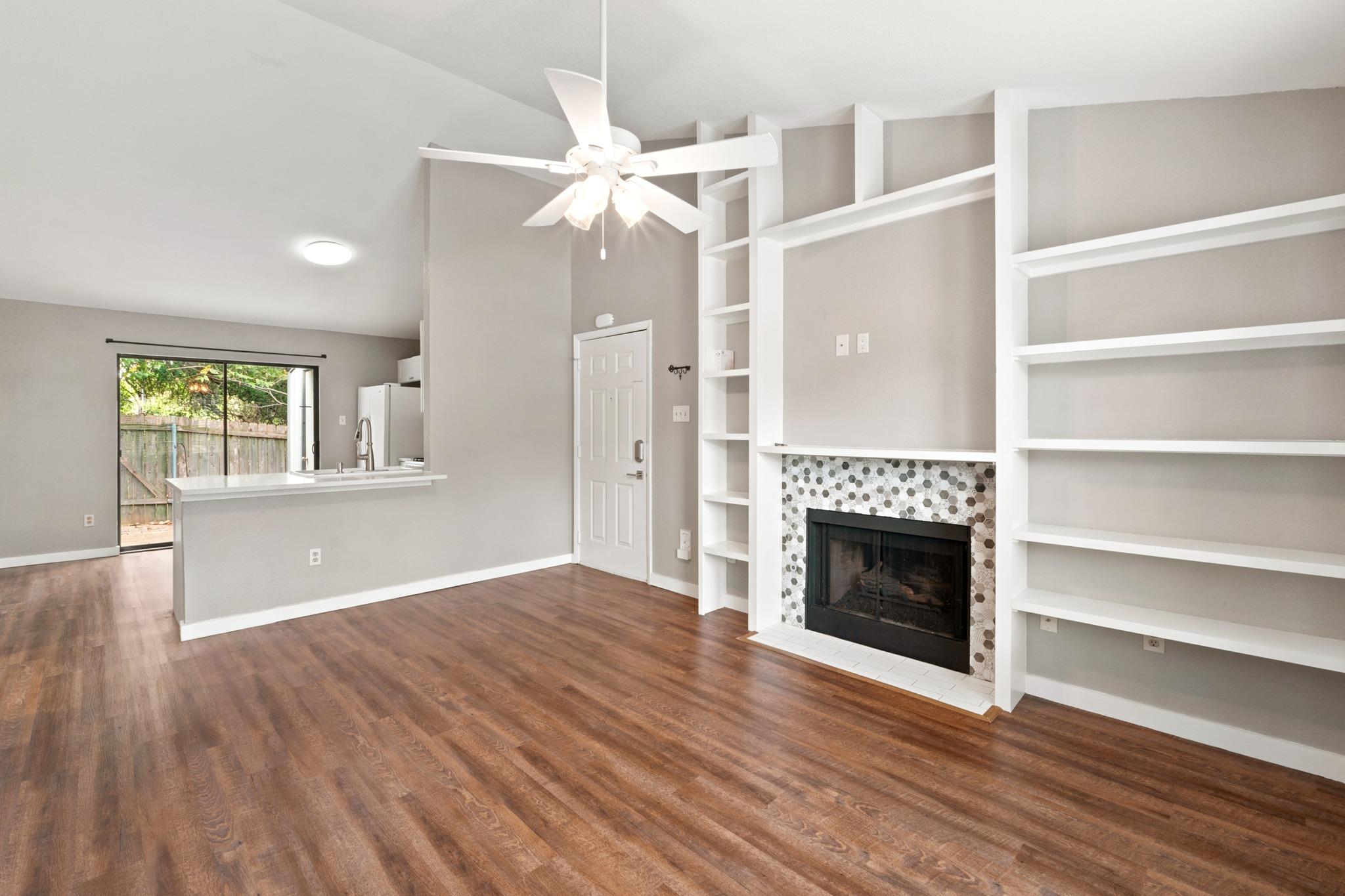 1411  Gracy Farms Ln  #61, photo 11