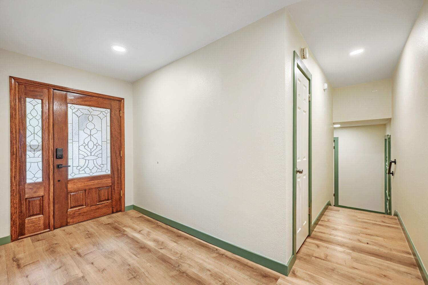 118  Phalarope Dr, photo 4