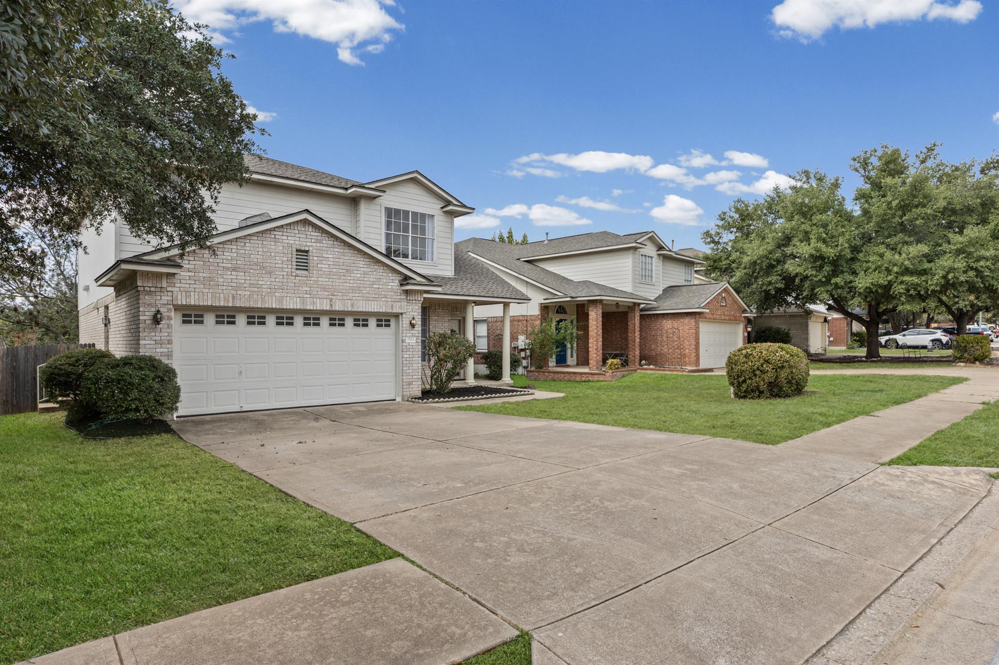 3514  Rock Shelf Ln, photo 2