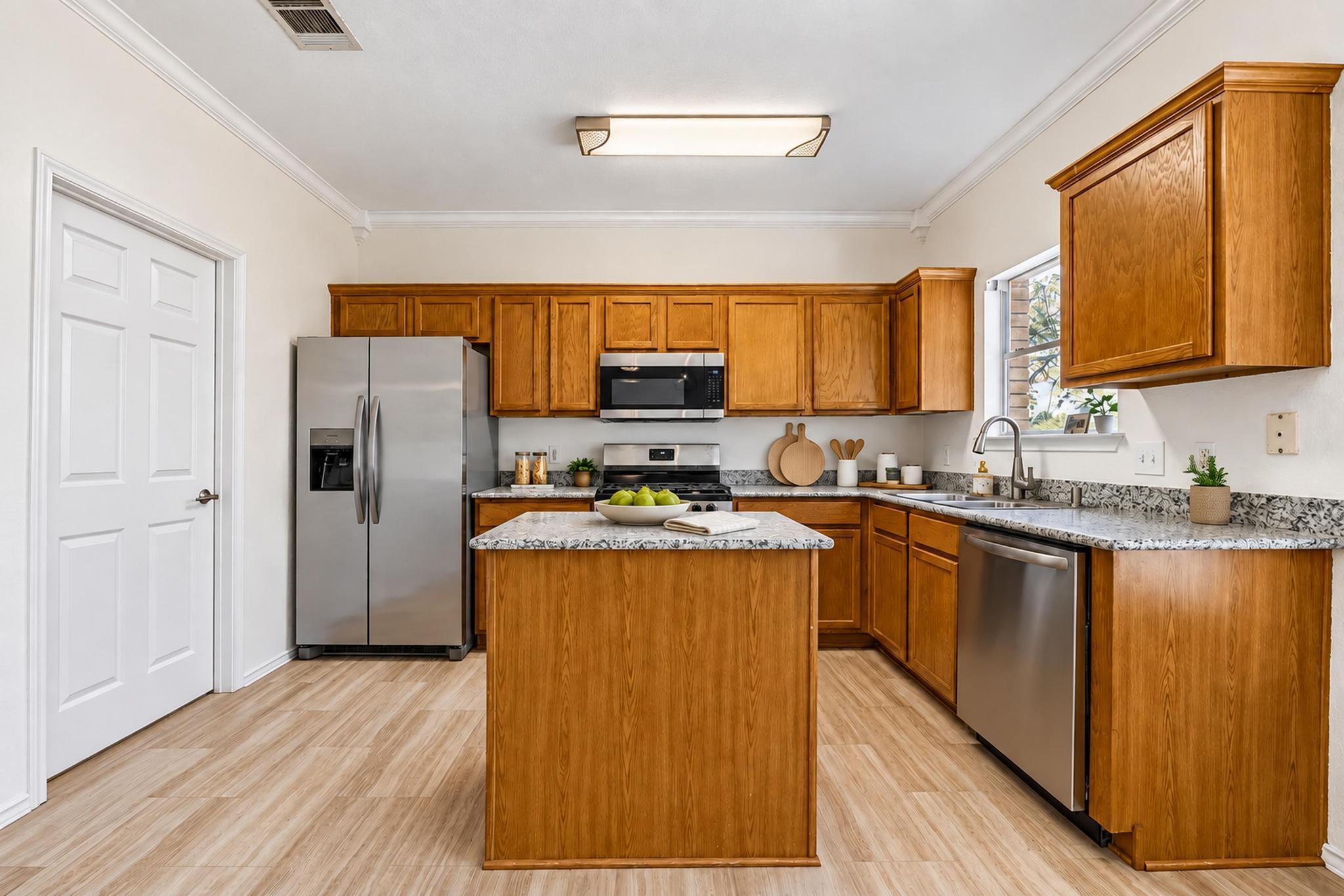 3514  Rock Shelf Ln, photo 8