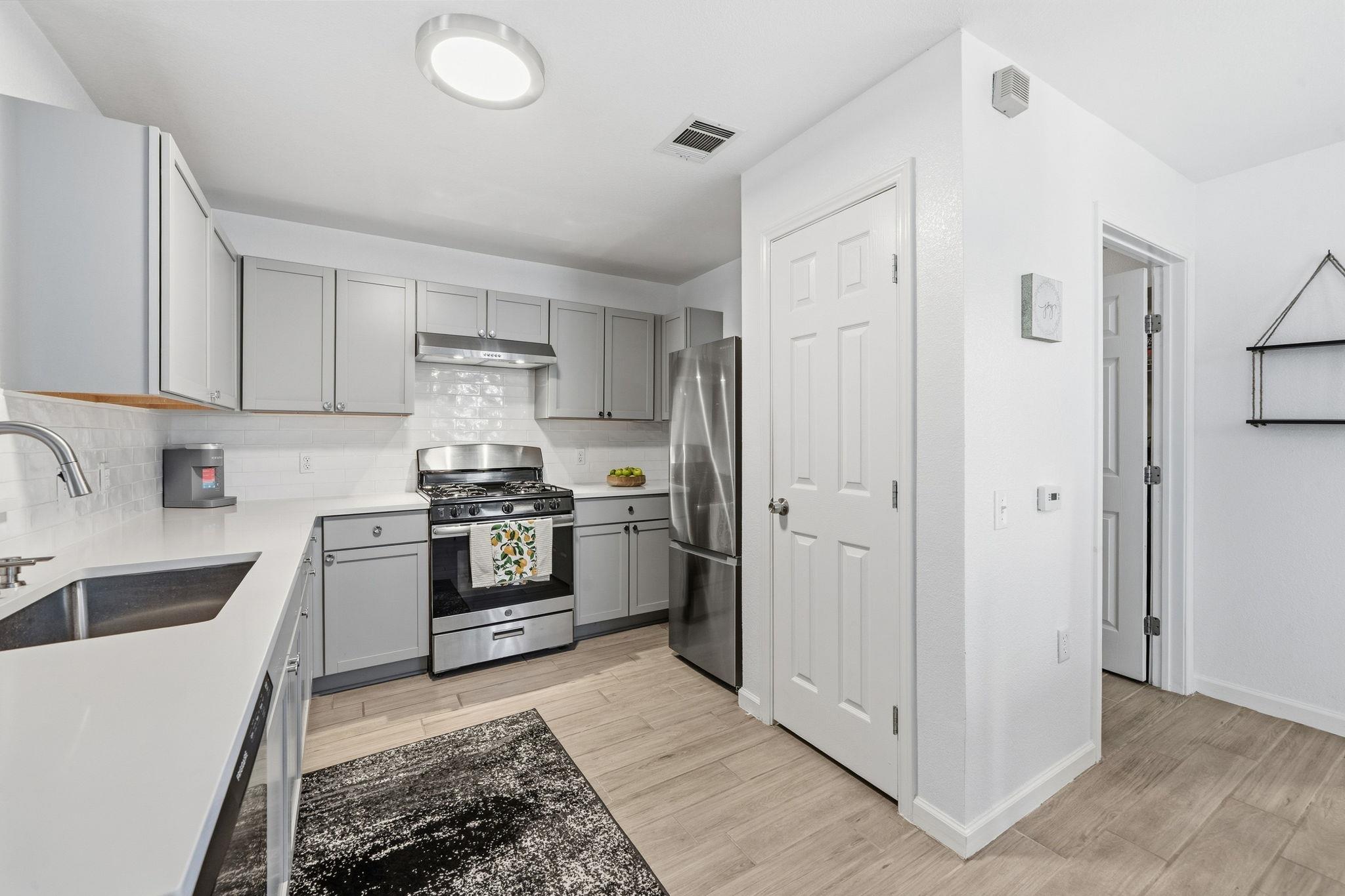 11400  Briarcreek Loop, photo 9