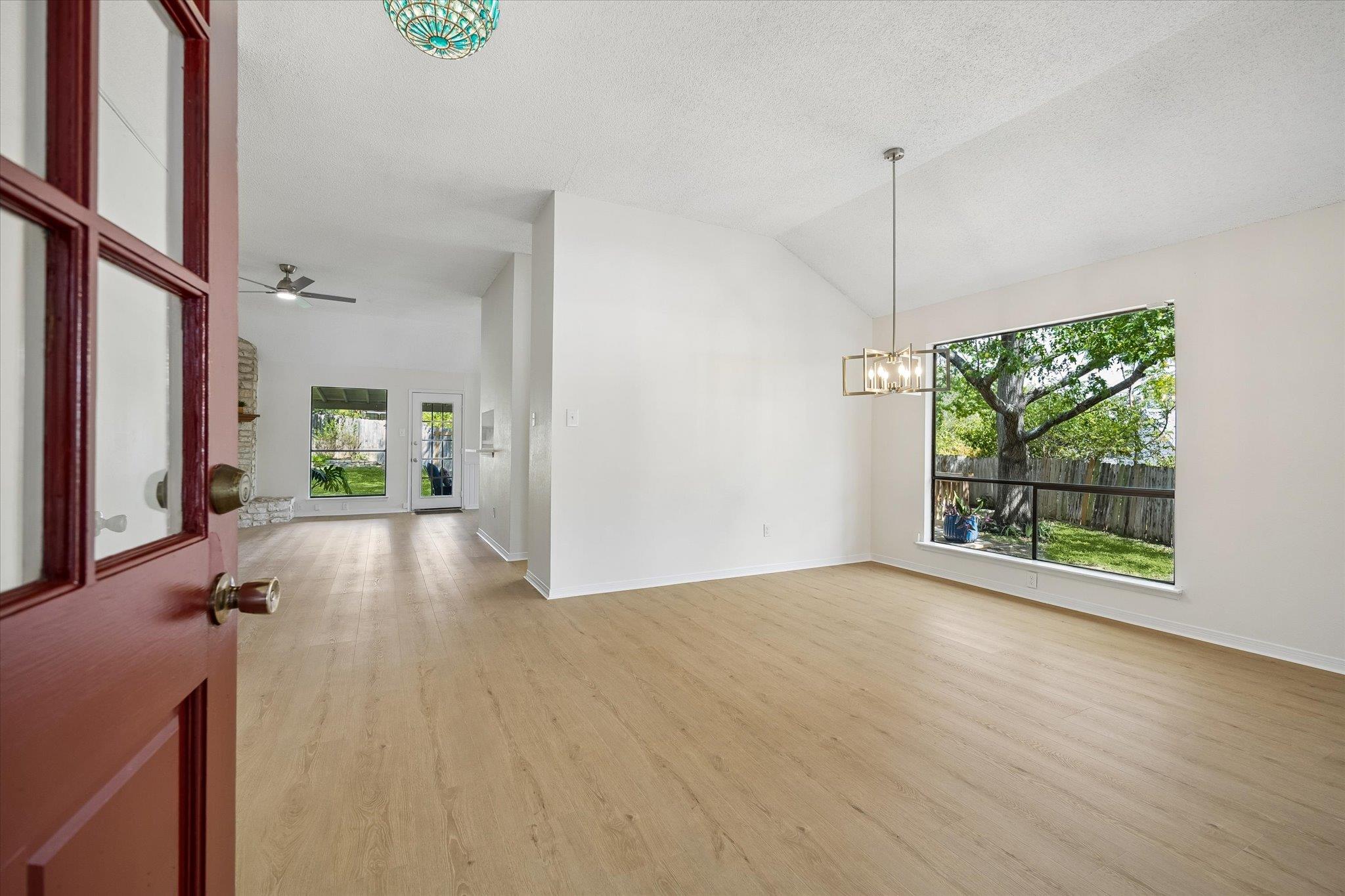 2102  Taylor Simonetti Ave, photo 12