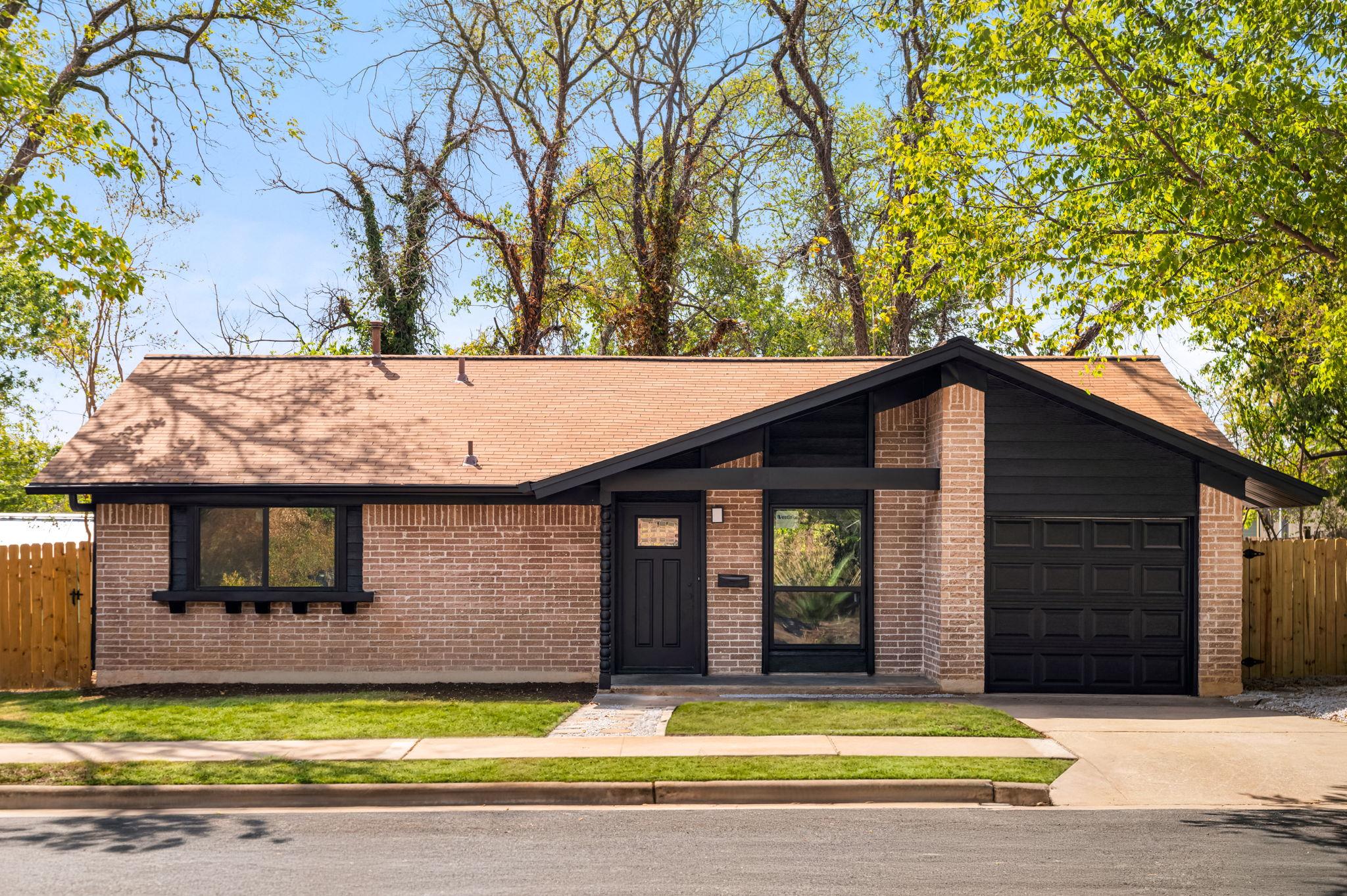 5210  Emerald Meadow Dr, photo 2