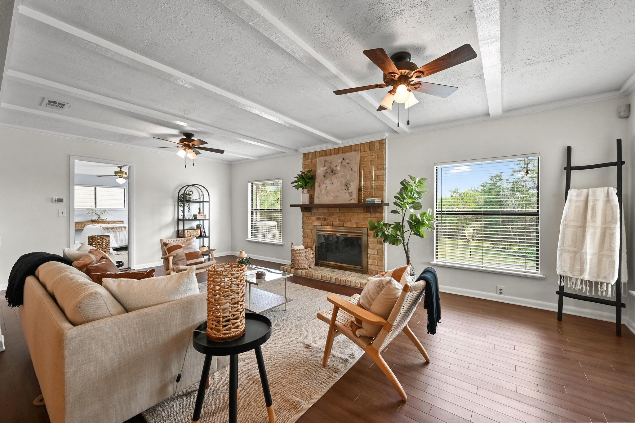 2018  Chaparral Park Rd, photo 6