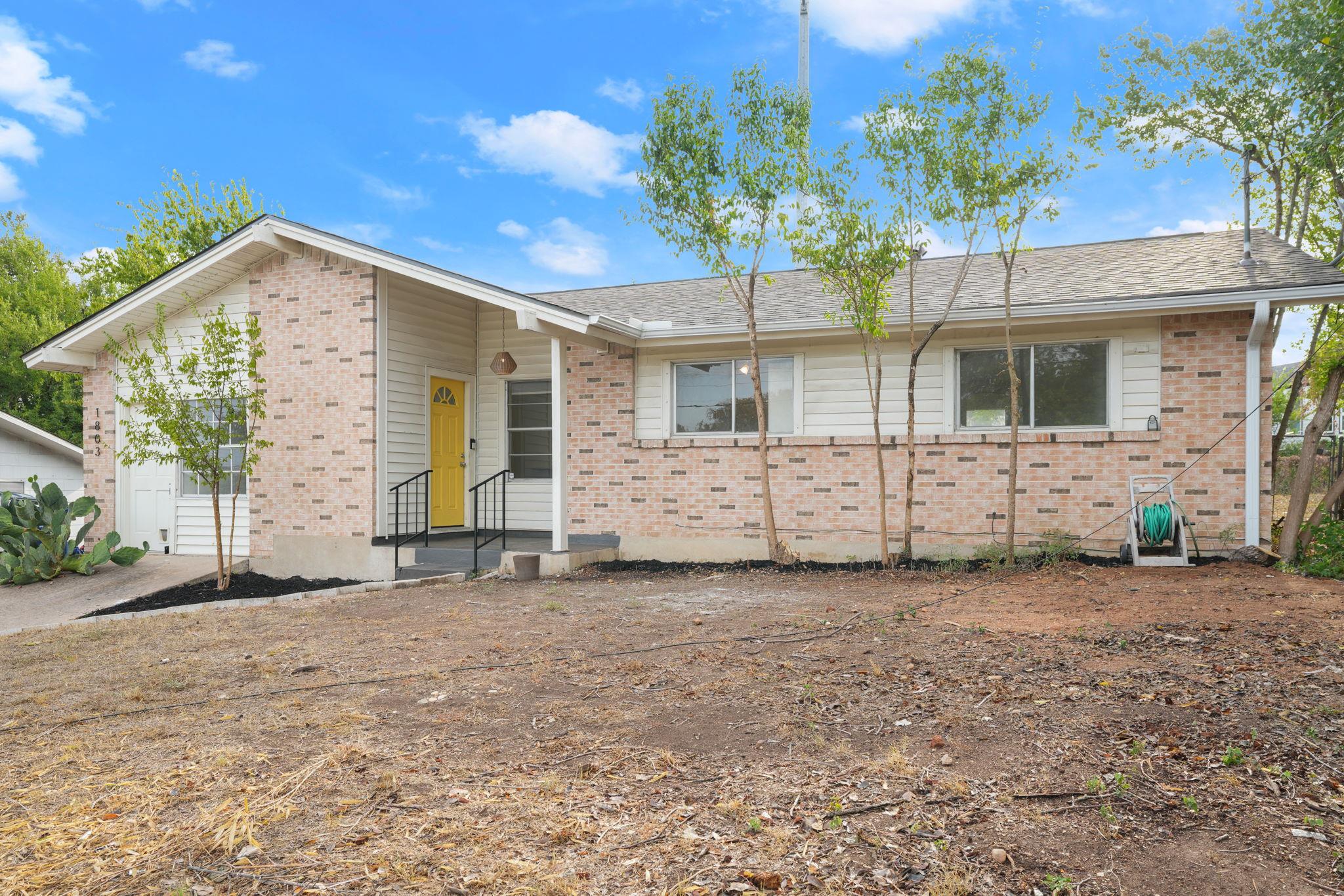 1803  Elmira Rd, photo 2