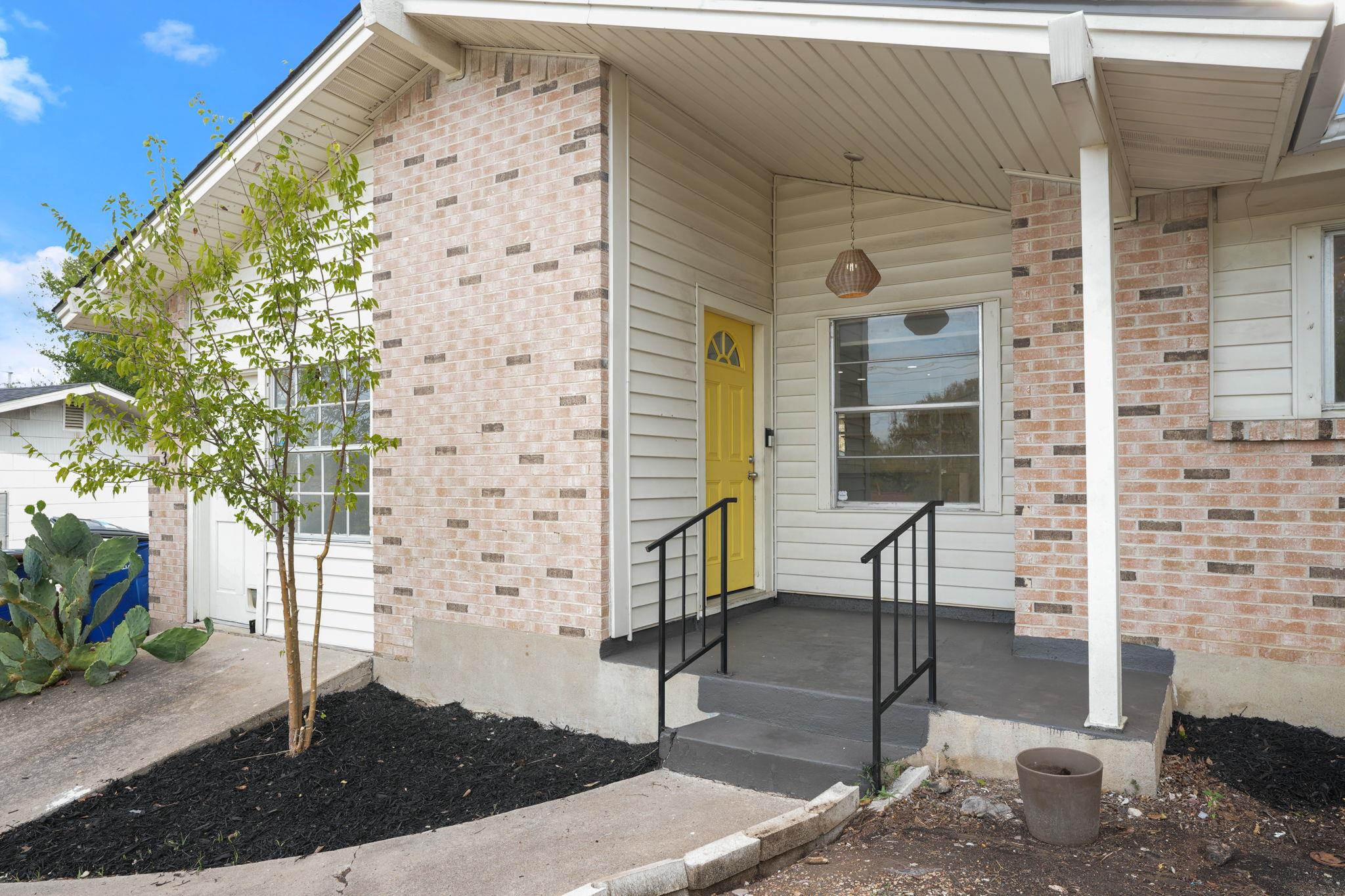 1803  Elmira Rd, photo 4