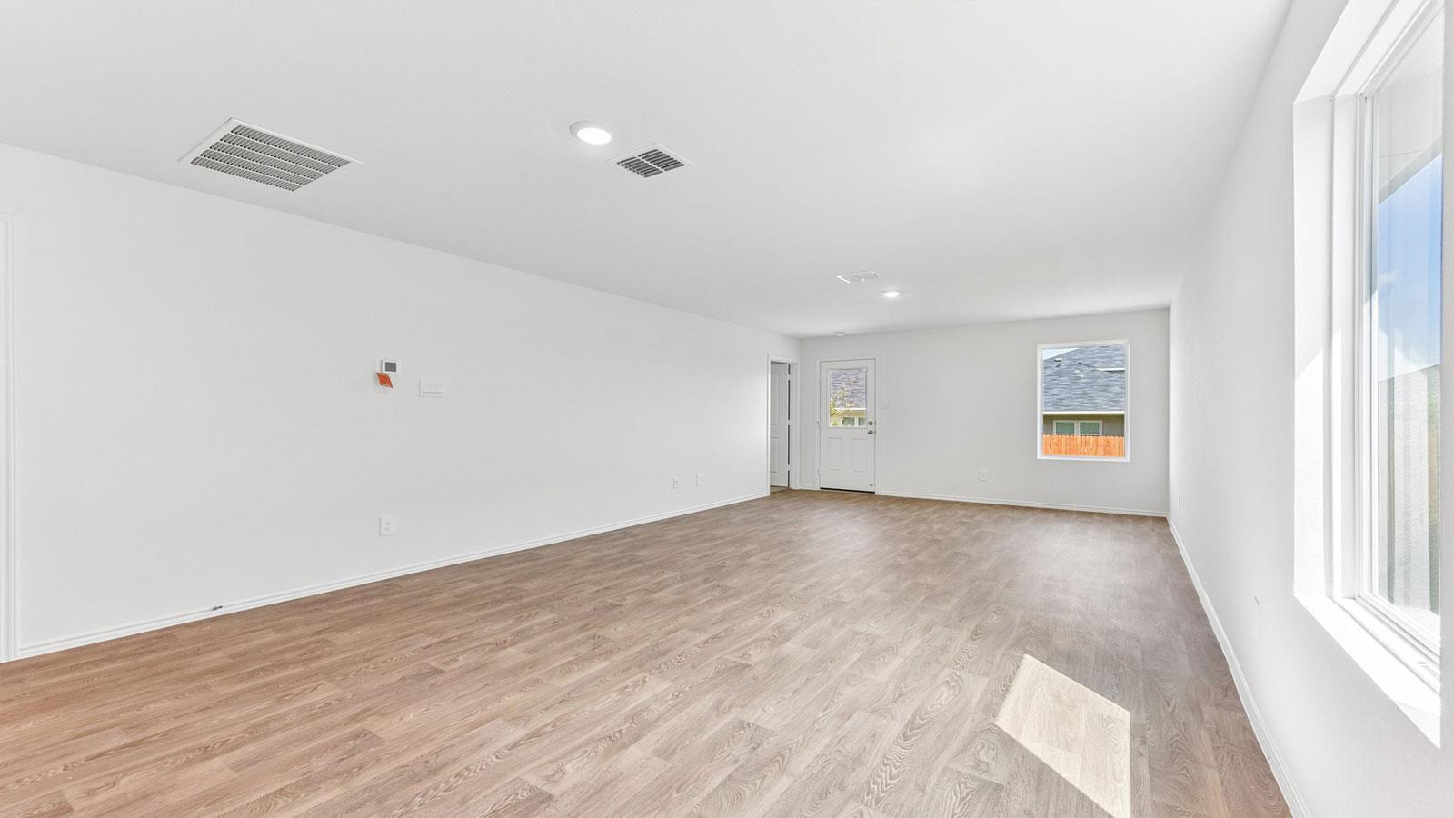398 Ebbsfleet Dr photo 10