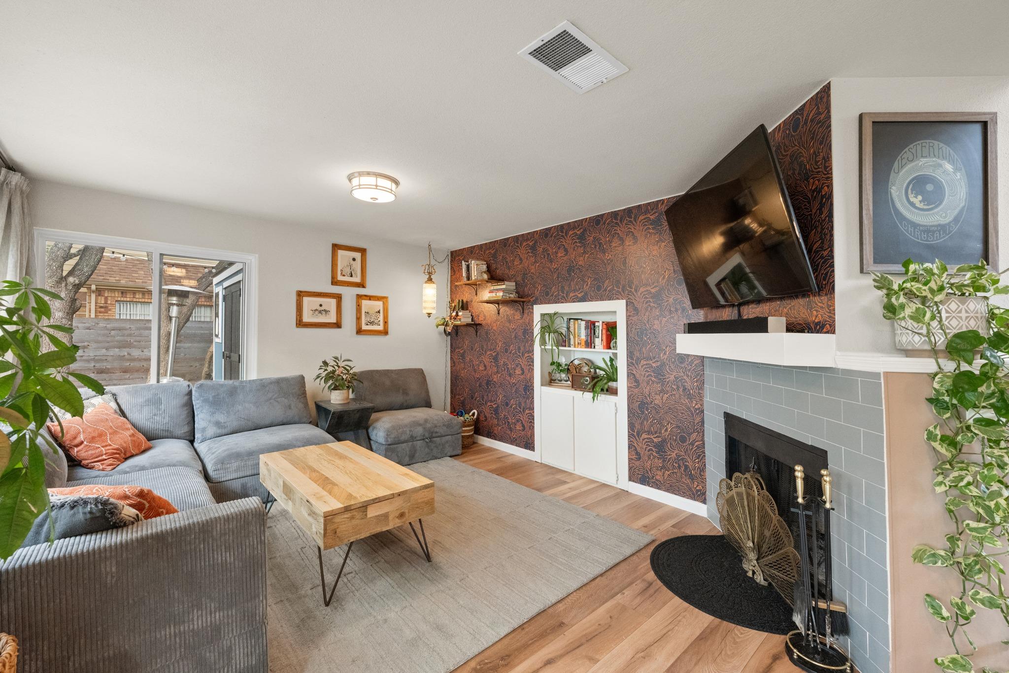 11112  Whiskey River Dr, photo 9