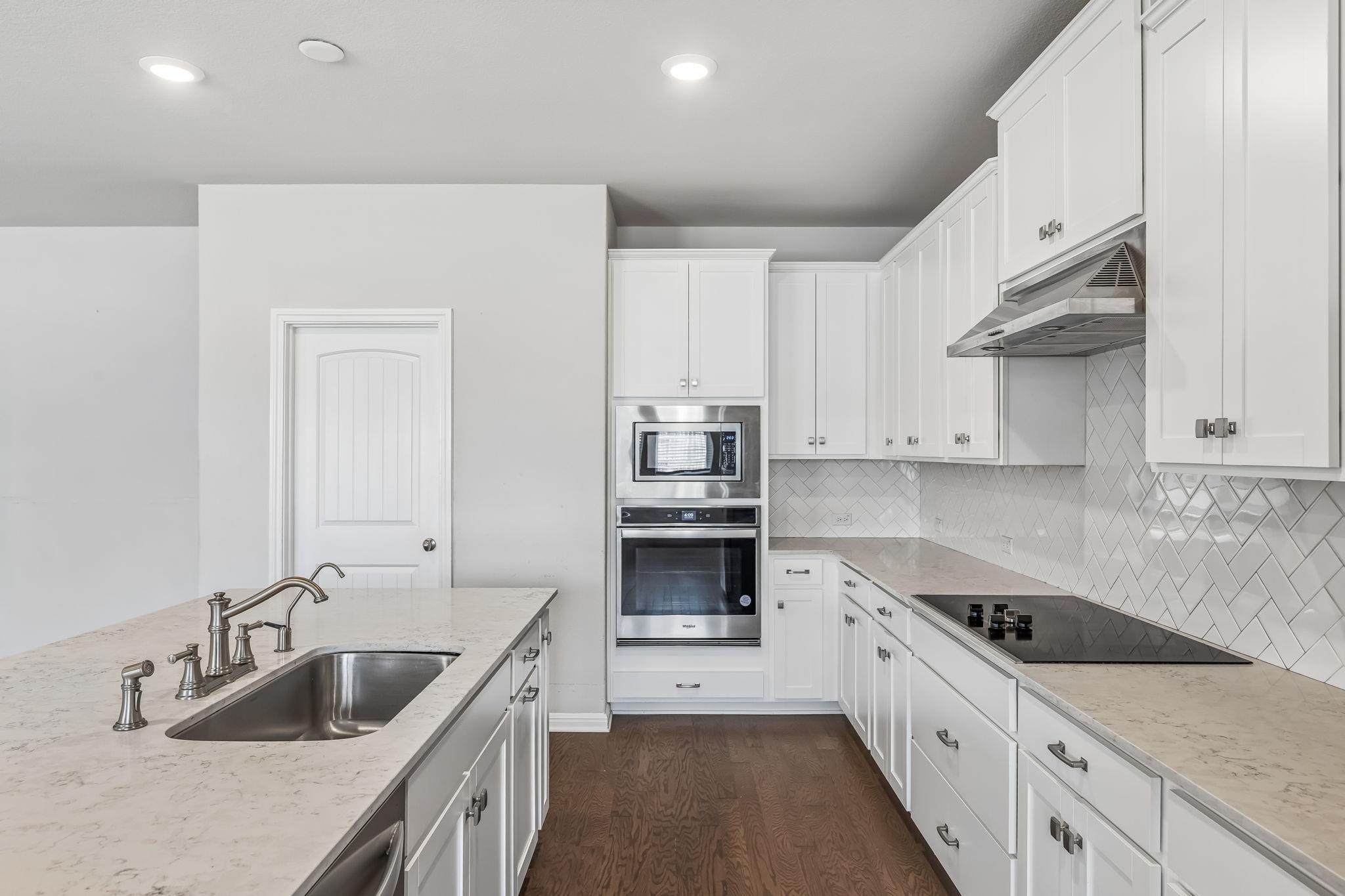 4009  Milano River Rd, photo 9