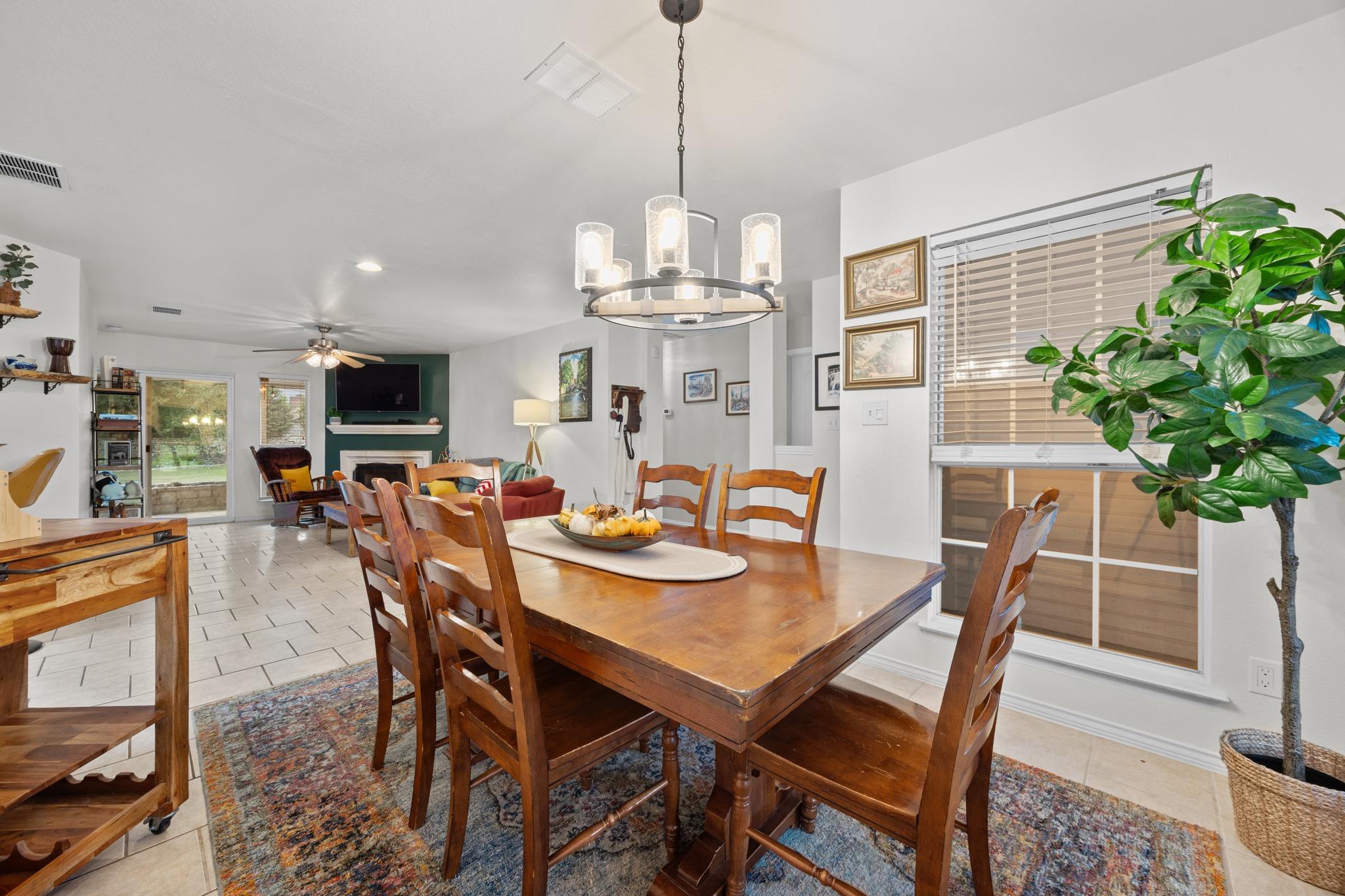 1602  Southwestern Blvd, photo 4