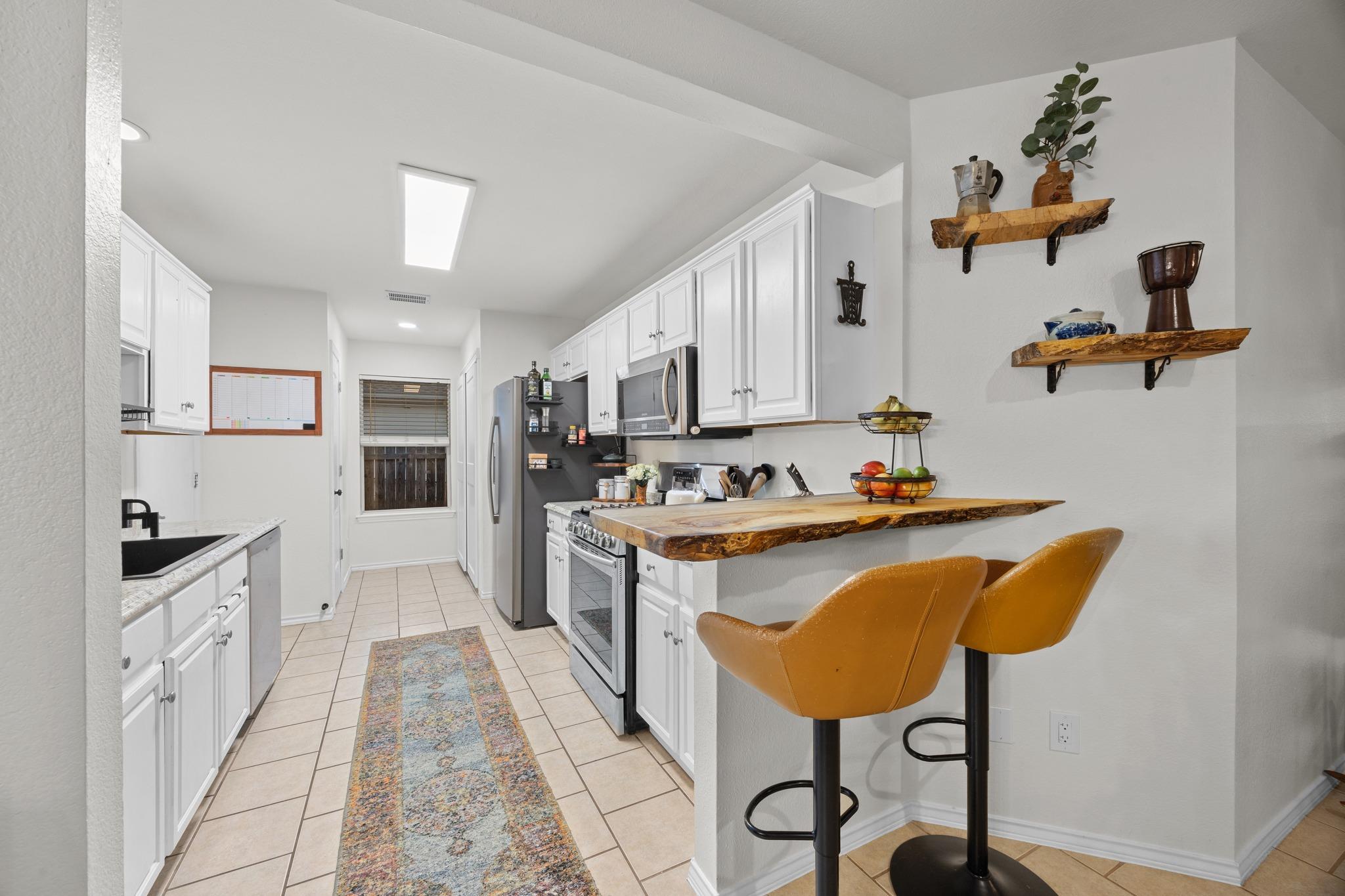 1602  Southwestern Blvd, photo 8