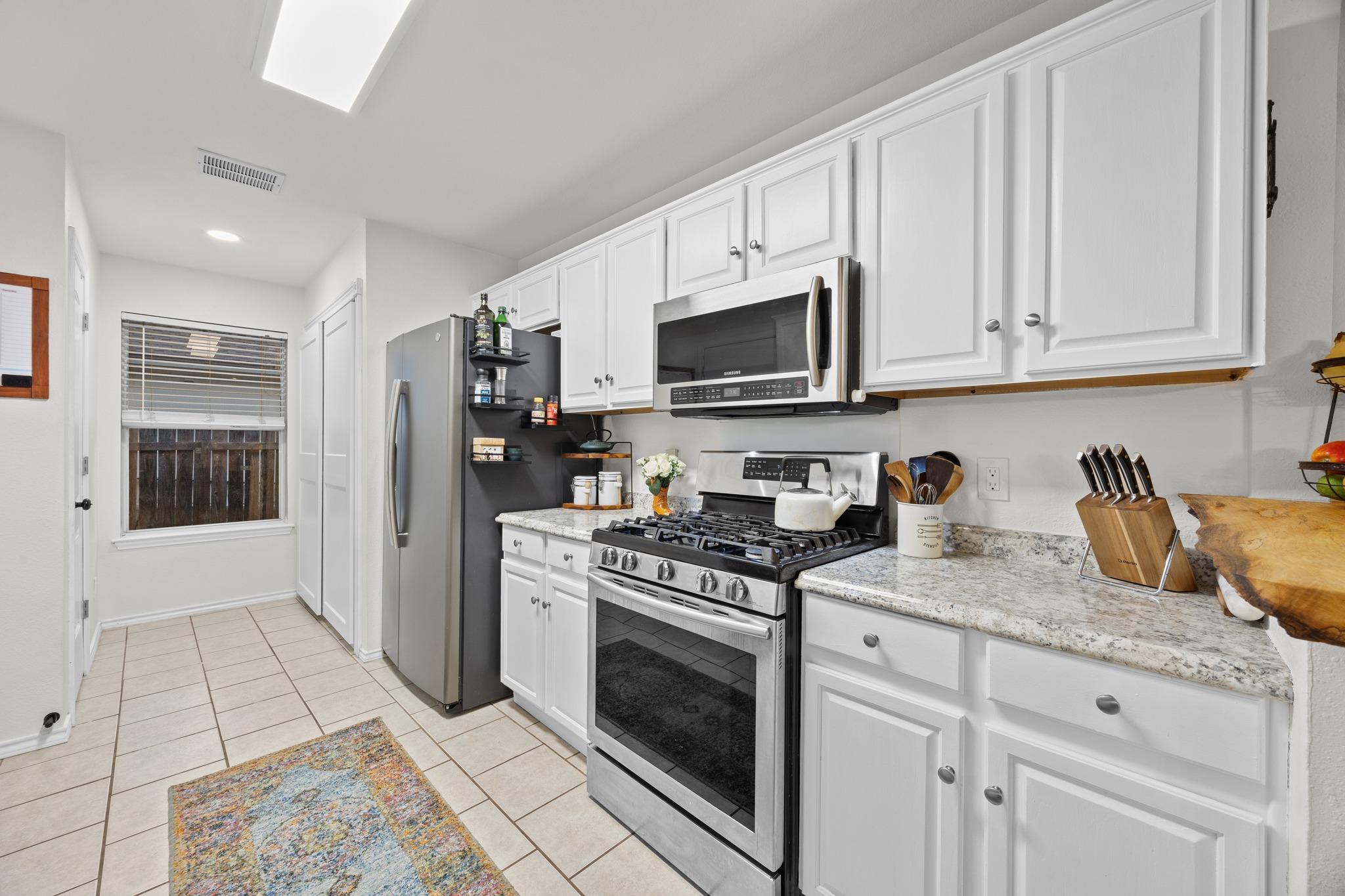 1602  Southwestern Blvd, photo 10