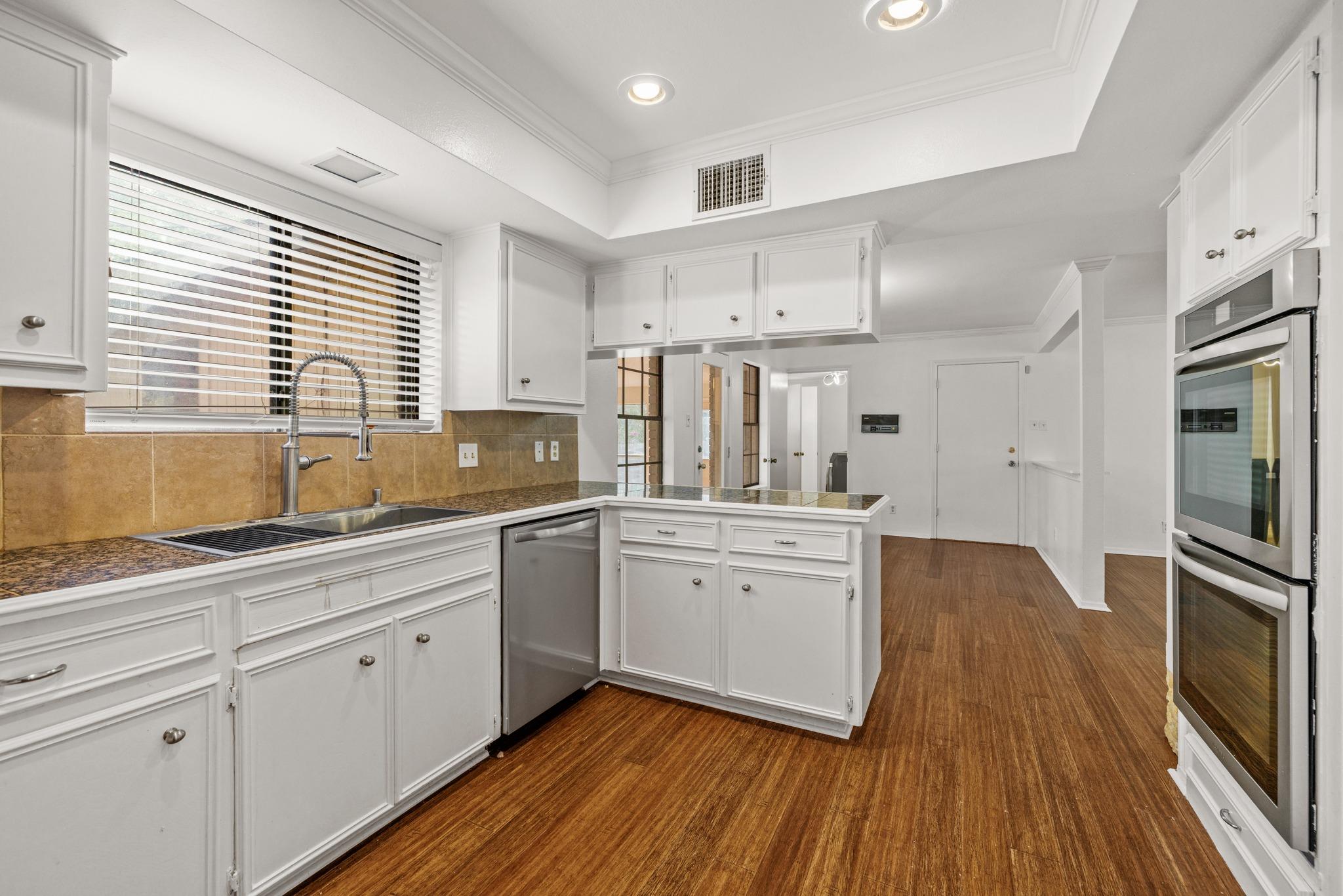 13307  Broadmeade Ave, photo 11