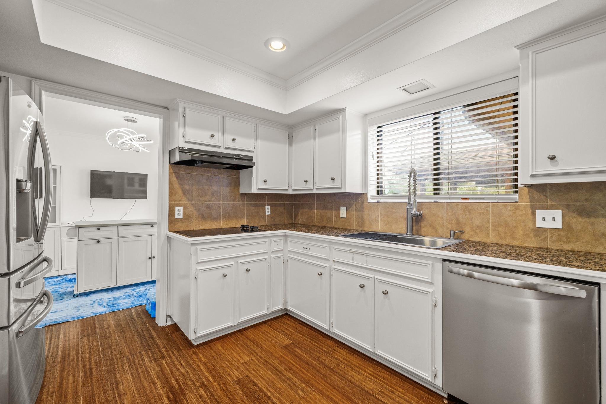 13307  Broadmeade Ave, photo 10