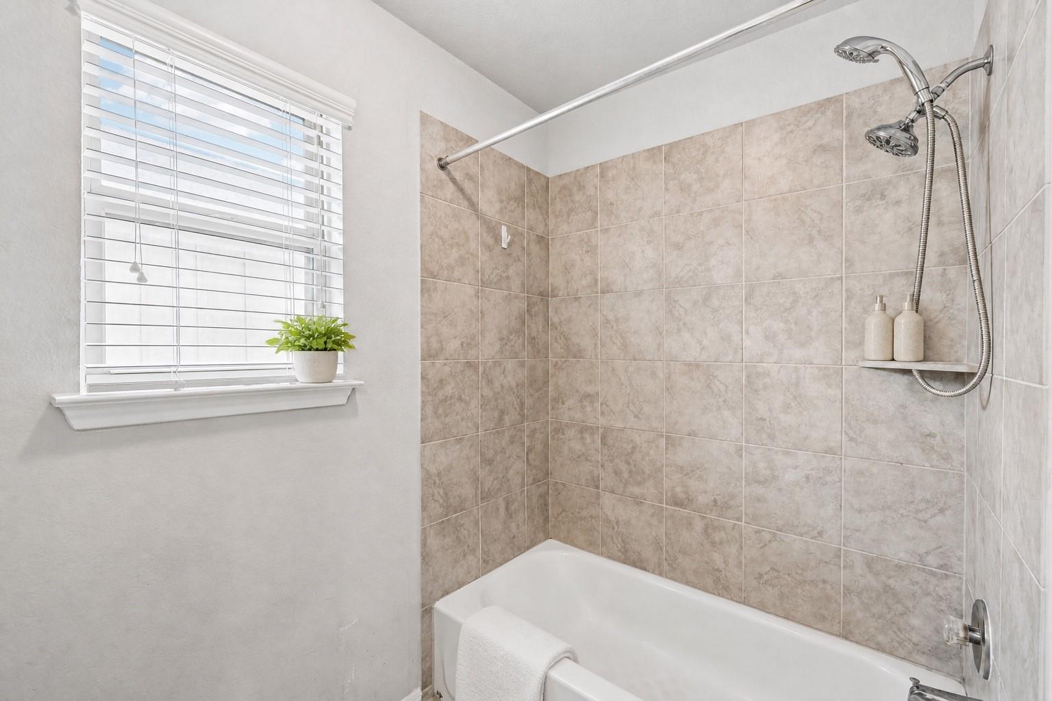 387  Guemal Rd, photo 8