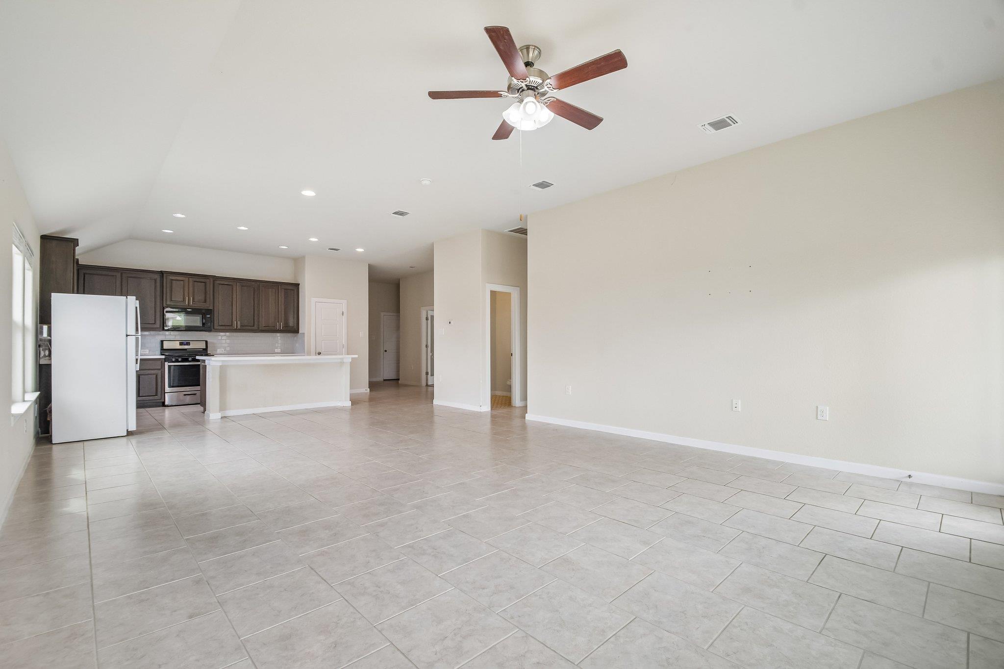 280  Rimrock Ct, photo 6