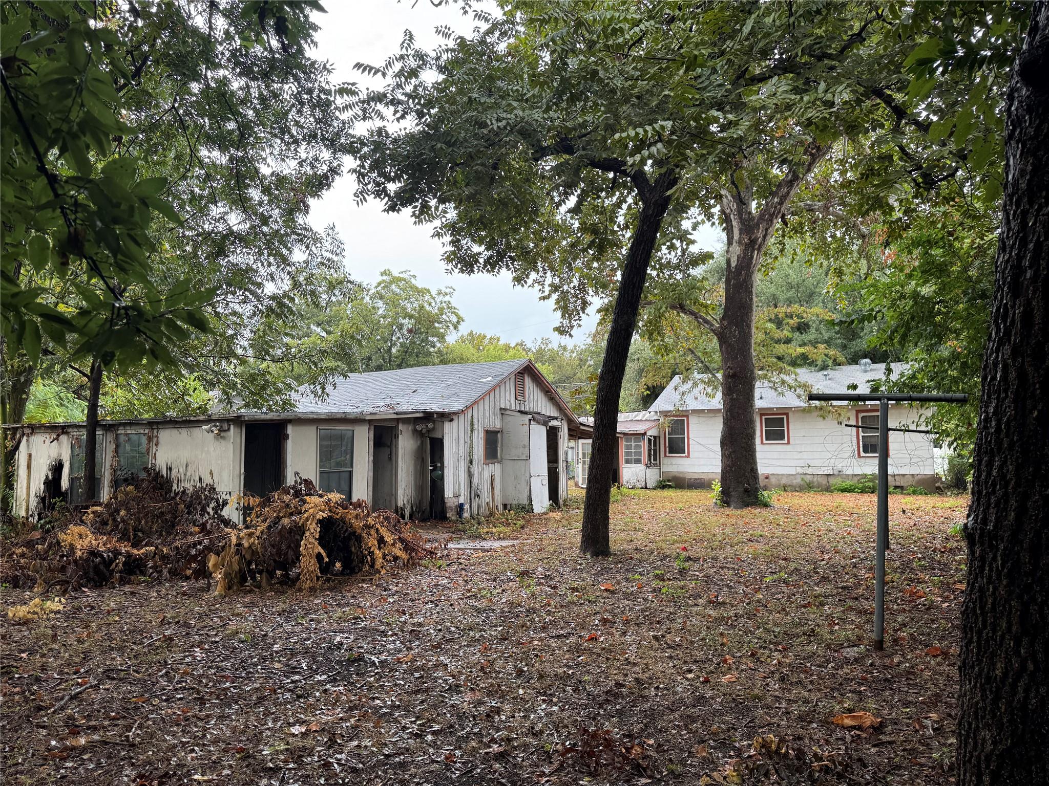 1115  Kirk Ave, photo 5