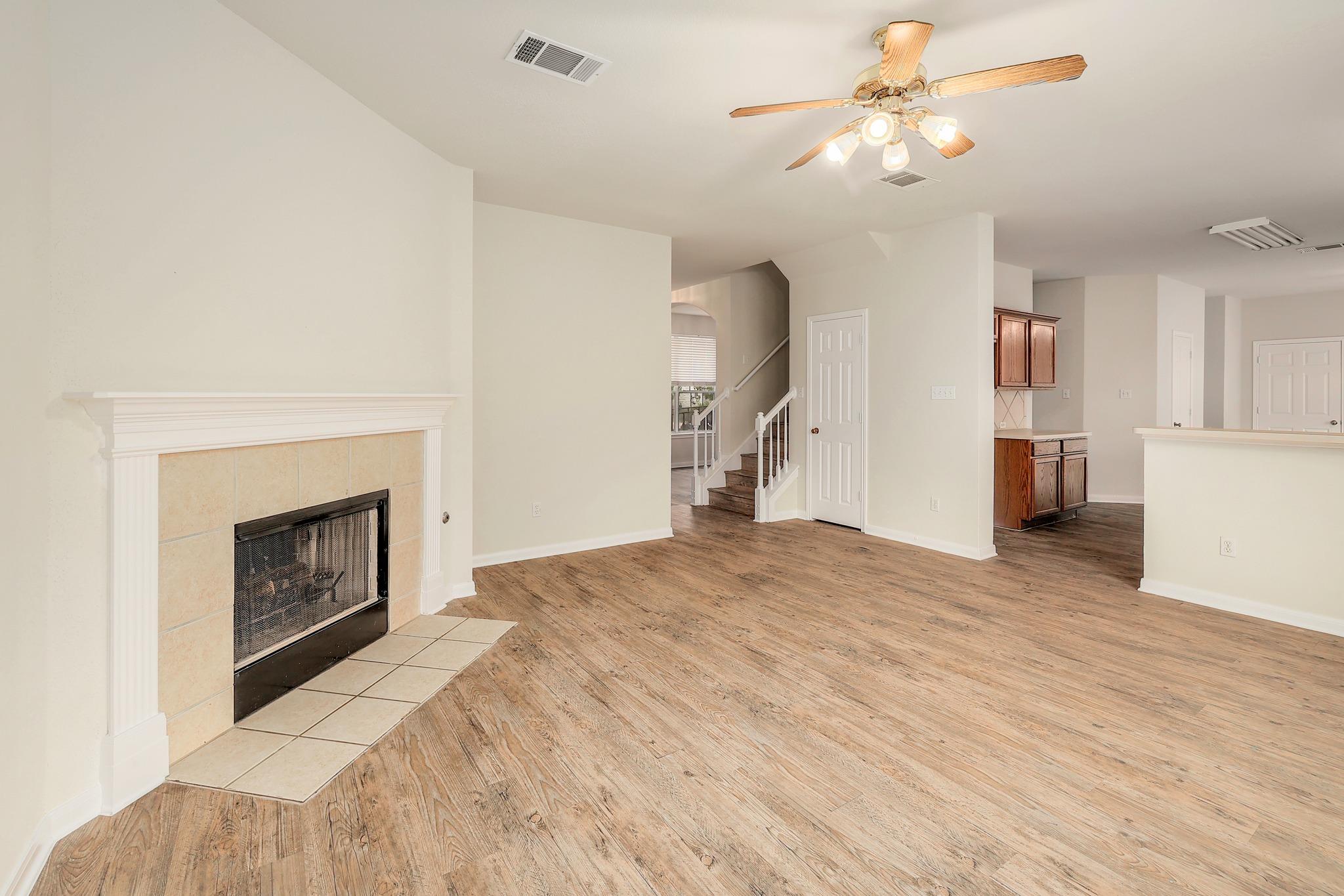 102  Chandler Pointe Loop, photo 5