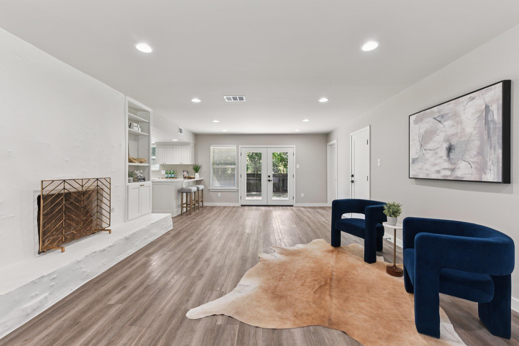 2011  Malvern Hill Dr, photo 4