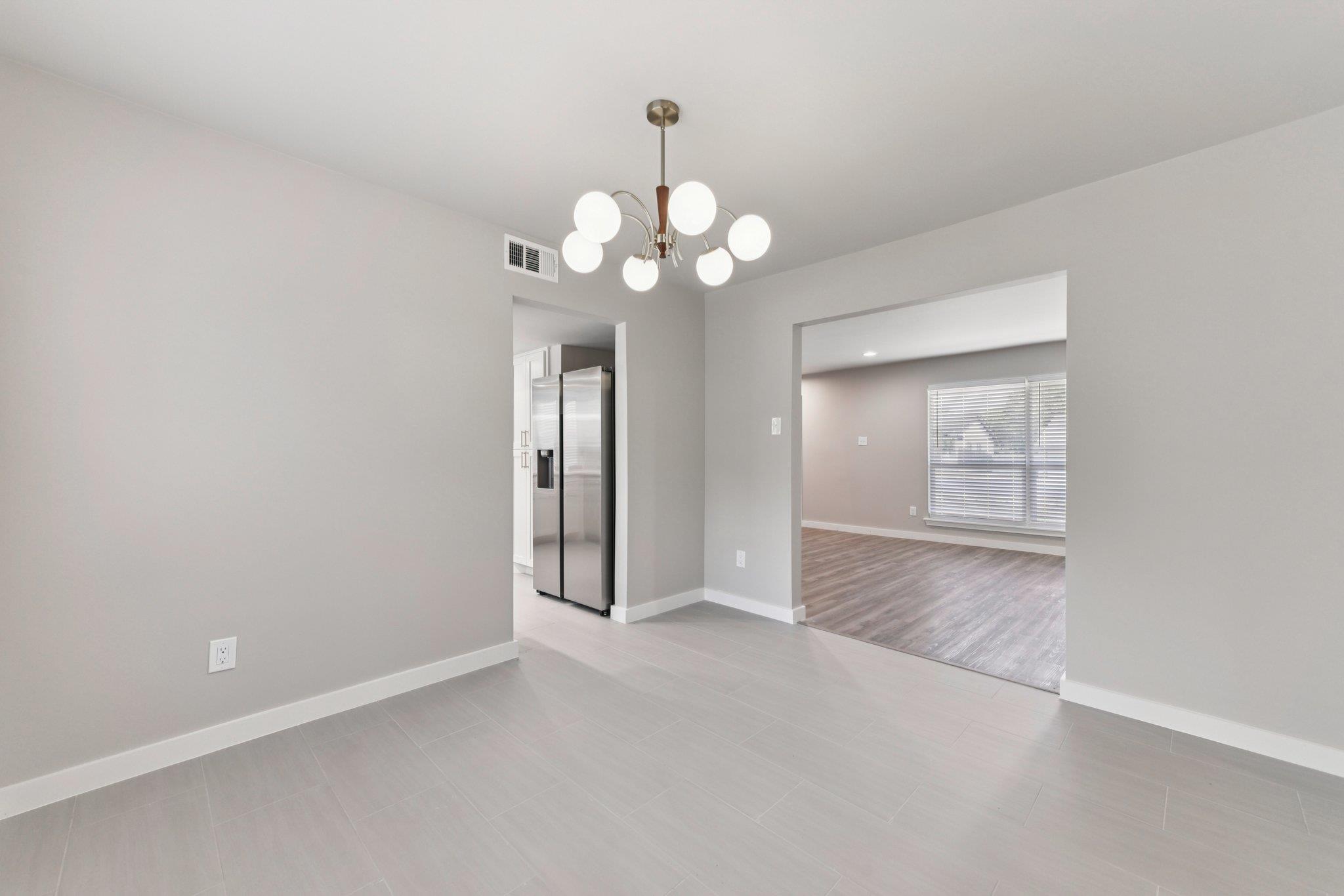 2011  Malvern Hill Dr, photo 10
